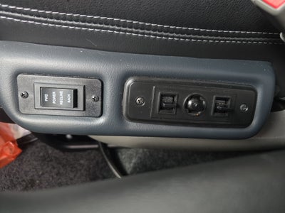 2021 Chevrolet Express Passenger LS