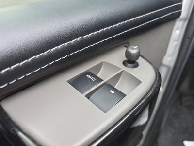 2021 Chevrolet Express Passenger LS