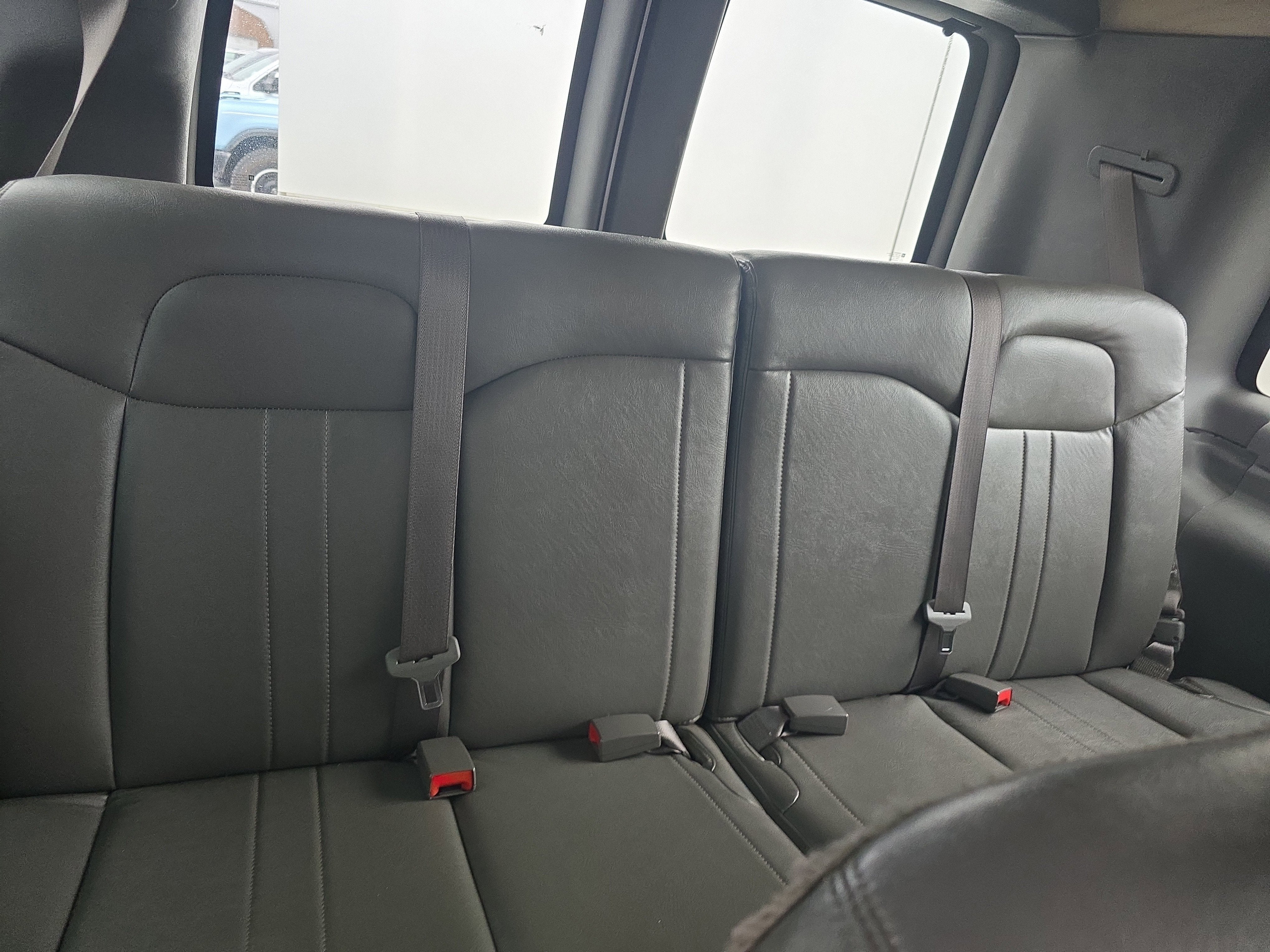 2023 Chevrolet Express Passenger LS