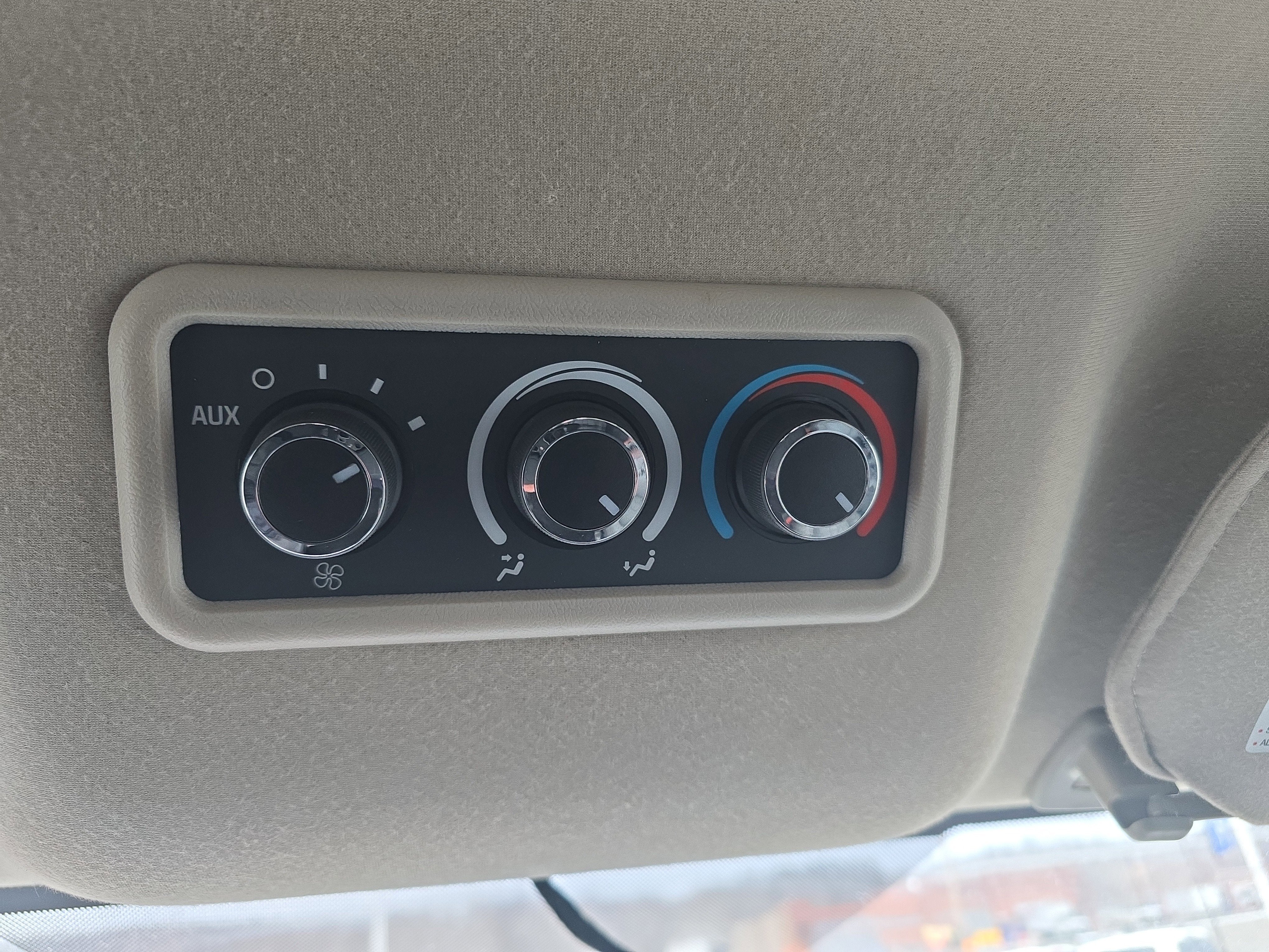 2023 Chevrolet Express Passenger LS