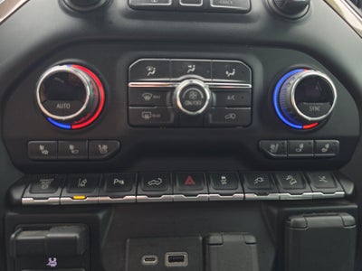 2022 Chevrolet Silverado 3500HD High Country