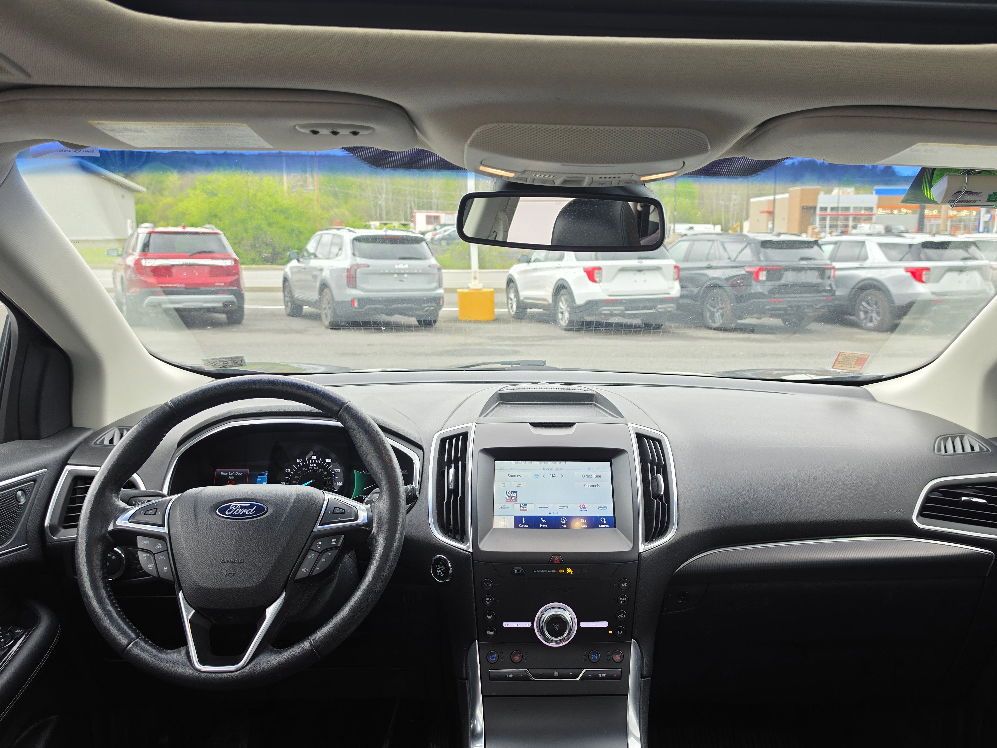 2020 Ford Edge Titanium