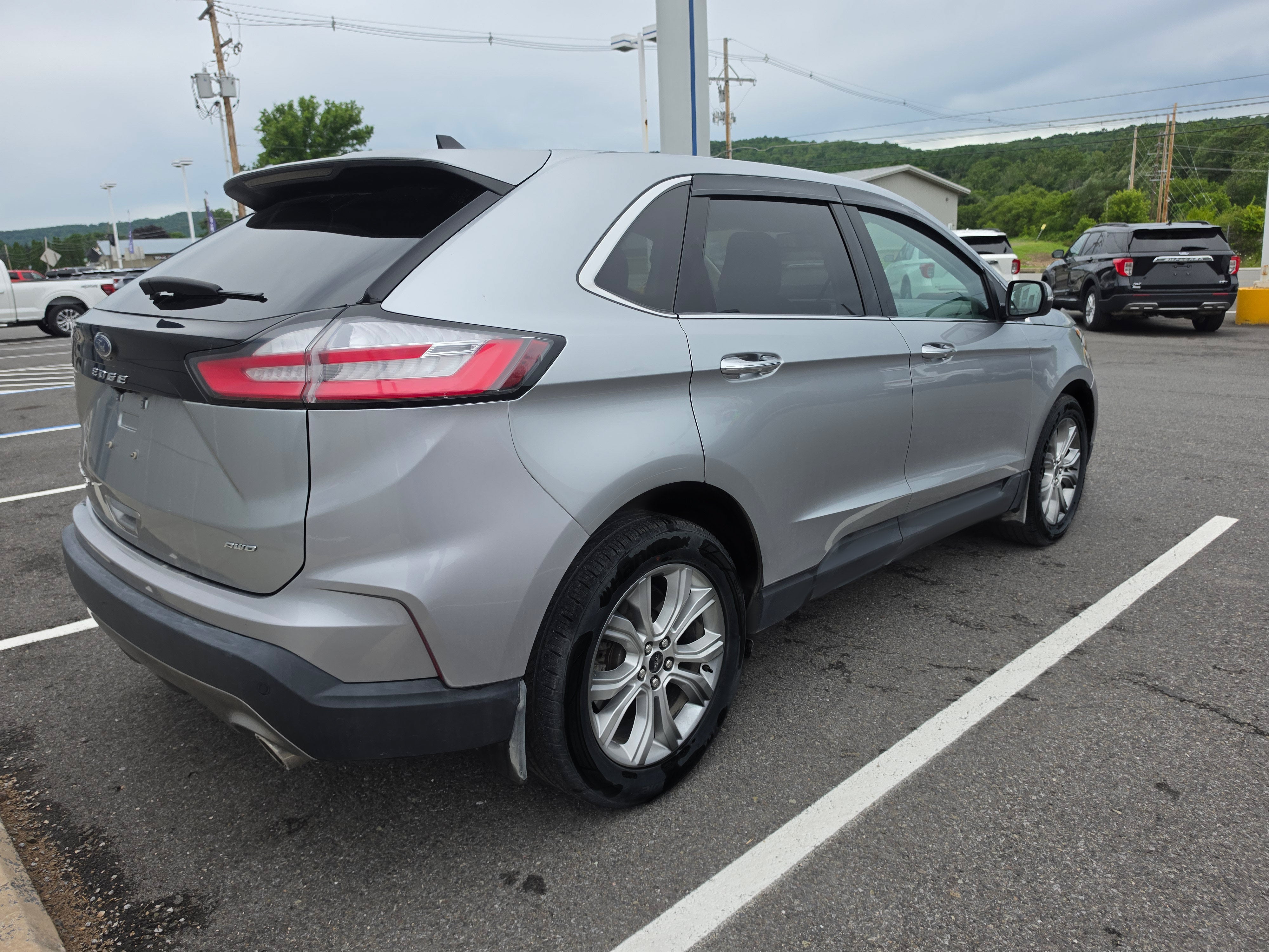 2024 Ford Edge Titanium