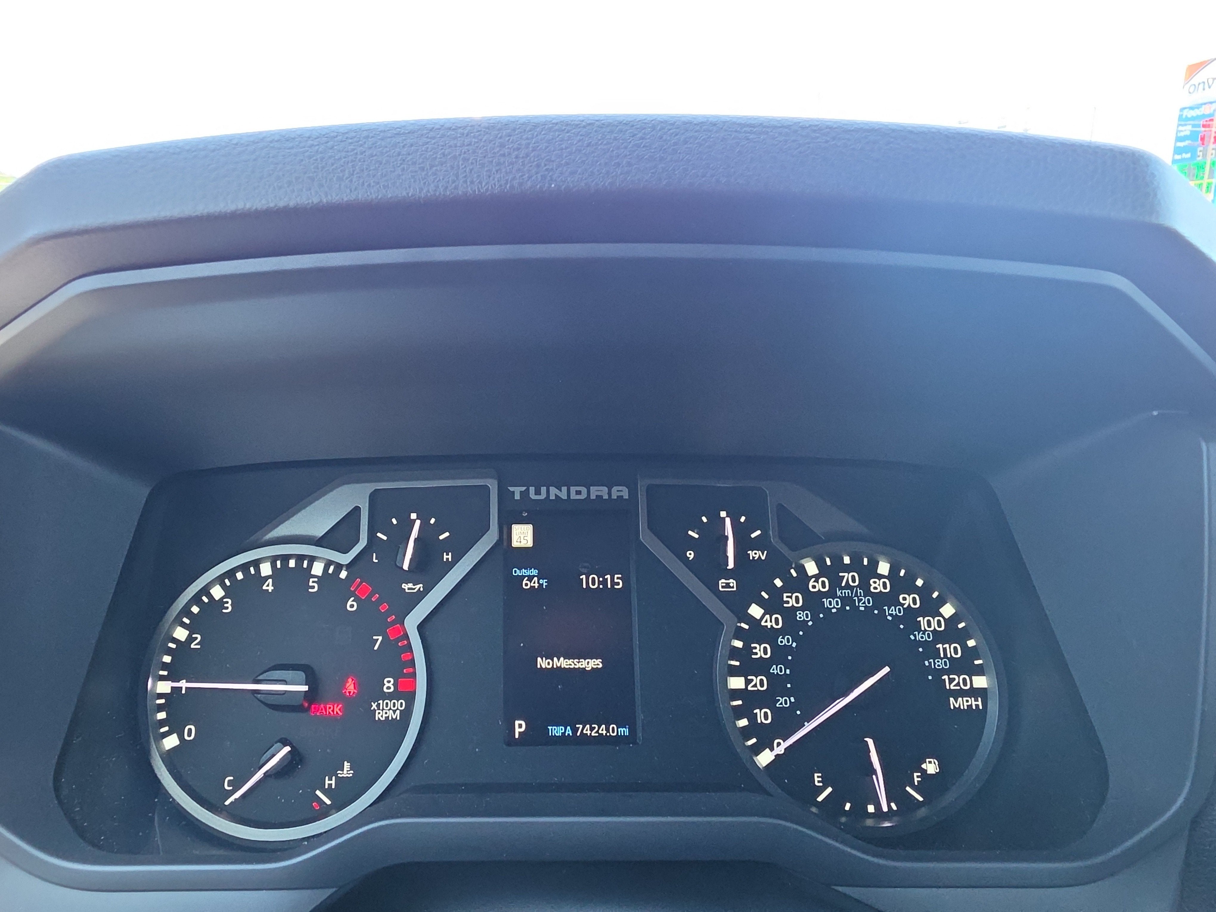 2023 Toyota Tundra 4WD SR5