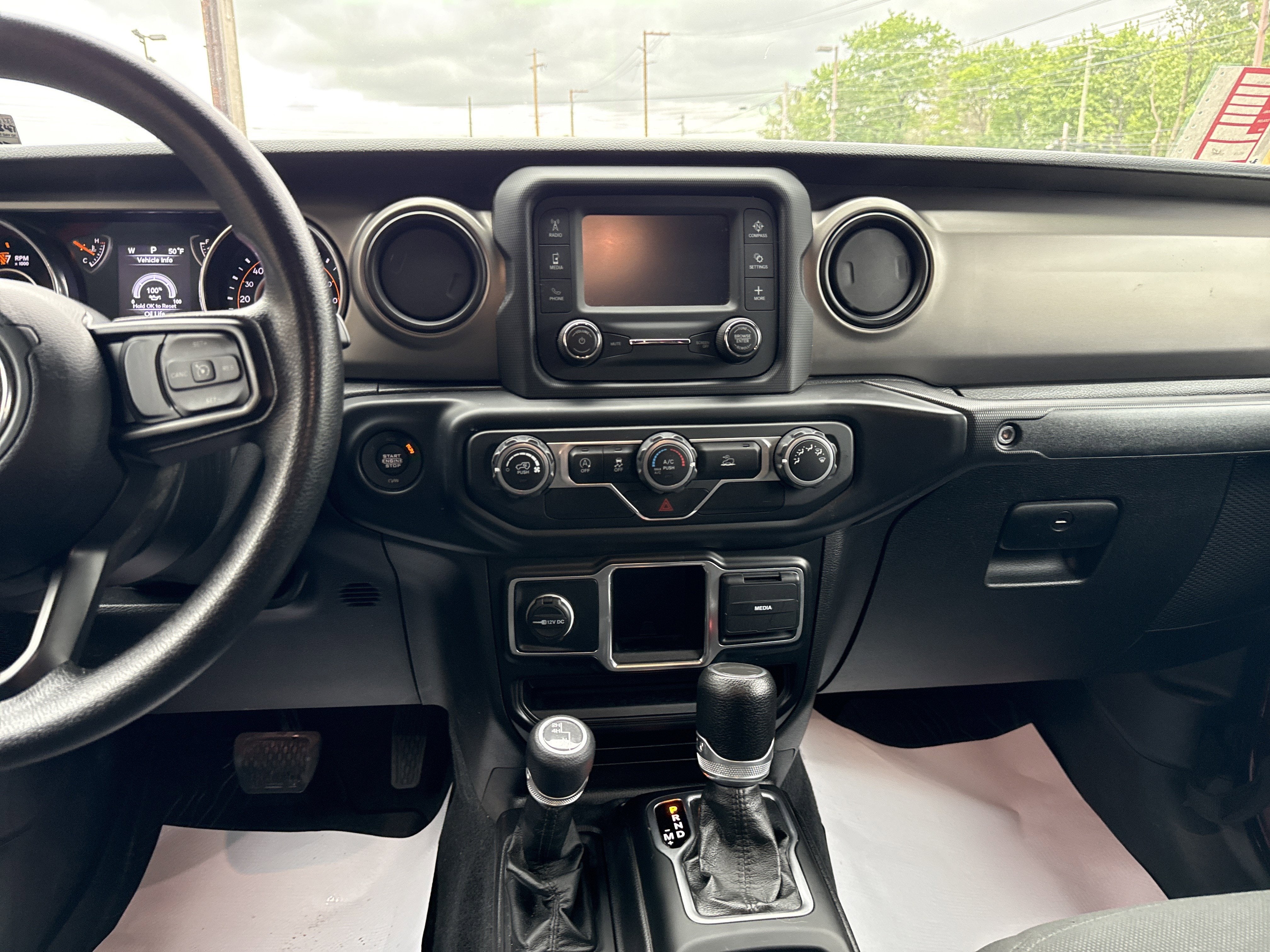 2021 Jeep Gladiator Sport