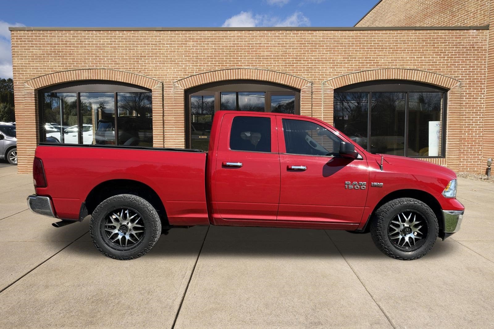 2013 RAM 1500 SLT