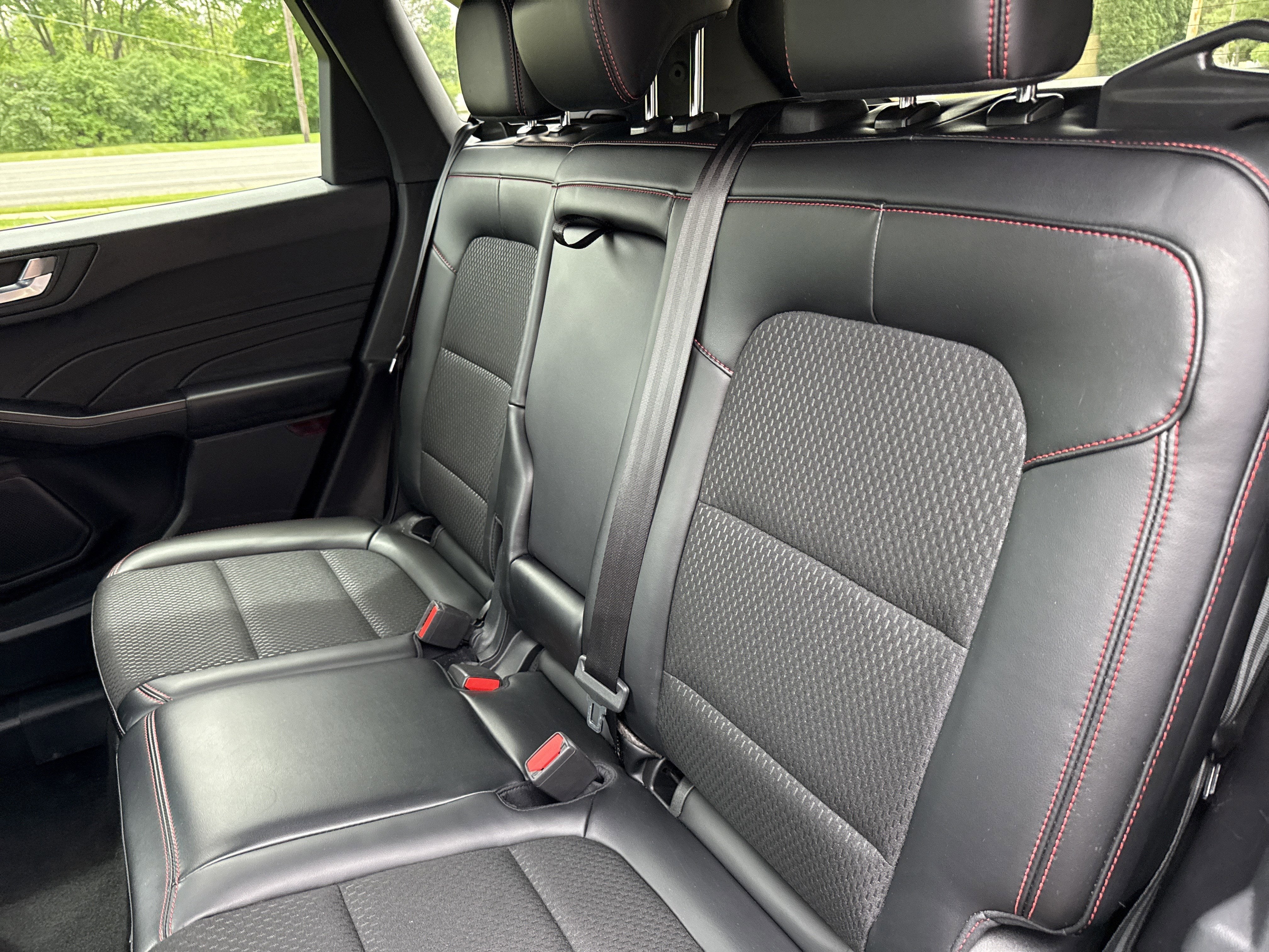 2025 Ford Escape ST-Line Select