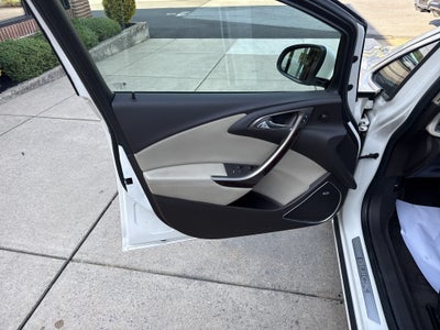 2014 Buick Verano Leather Group