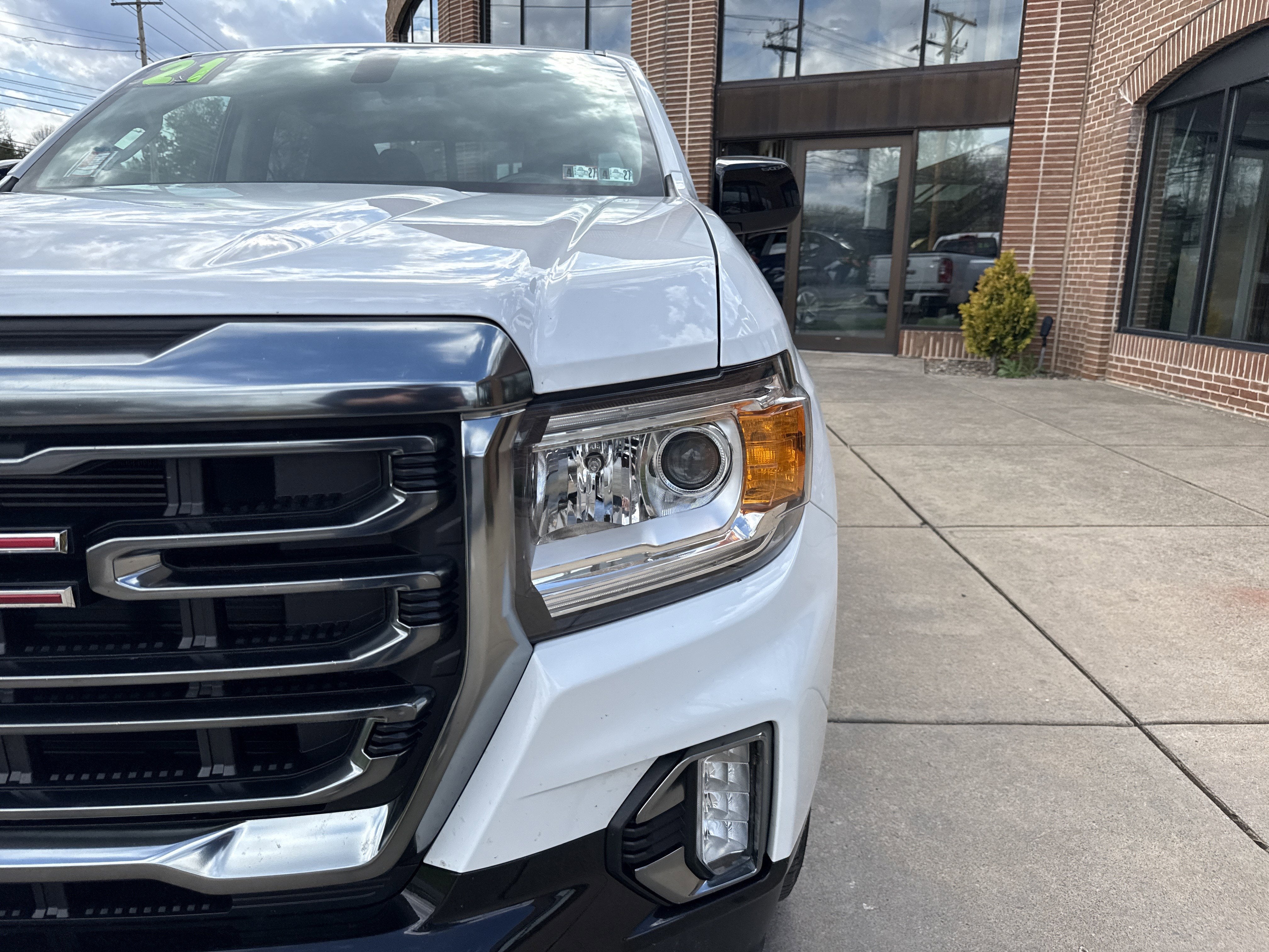 2021 GMC Canyon 4WD AT4 w/Leather