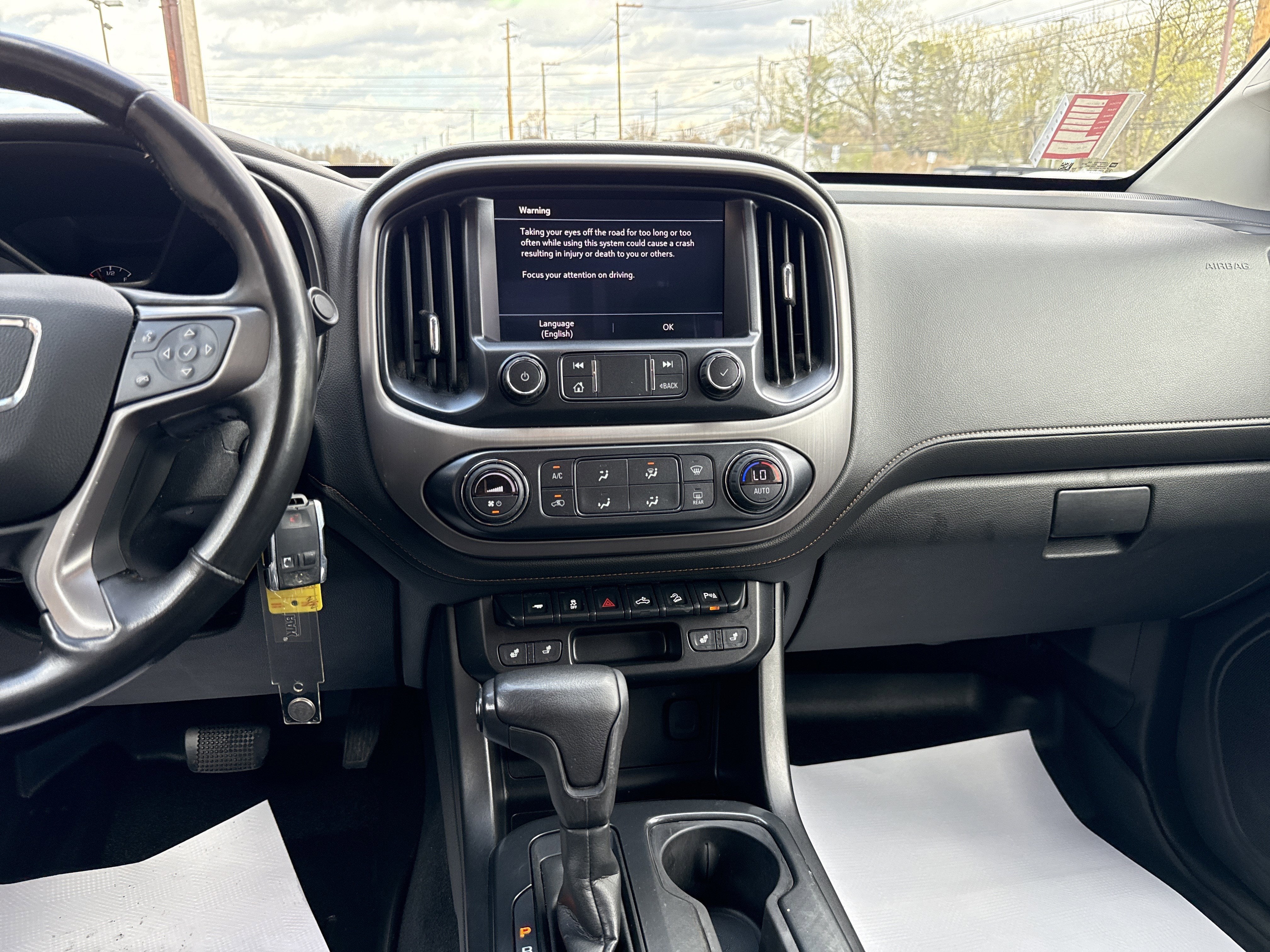 2021 GMC Canyon 4WD AT4 w/Leather