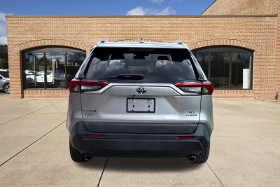 2019 Toyota RAV4 Hybrid XLE