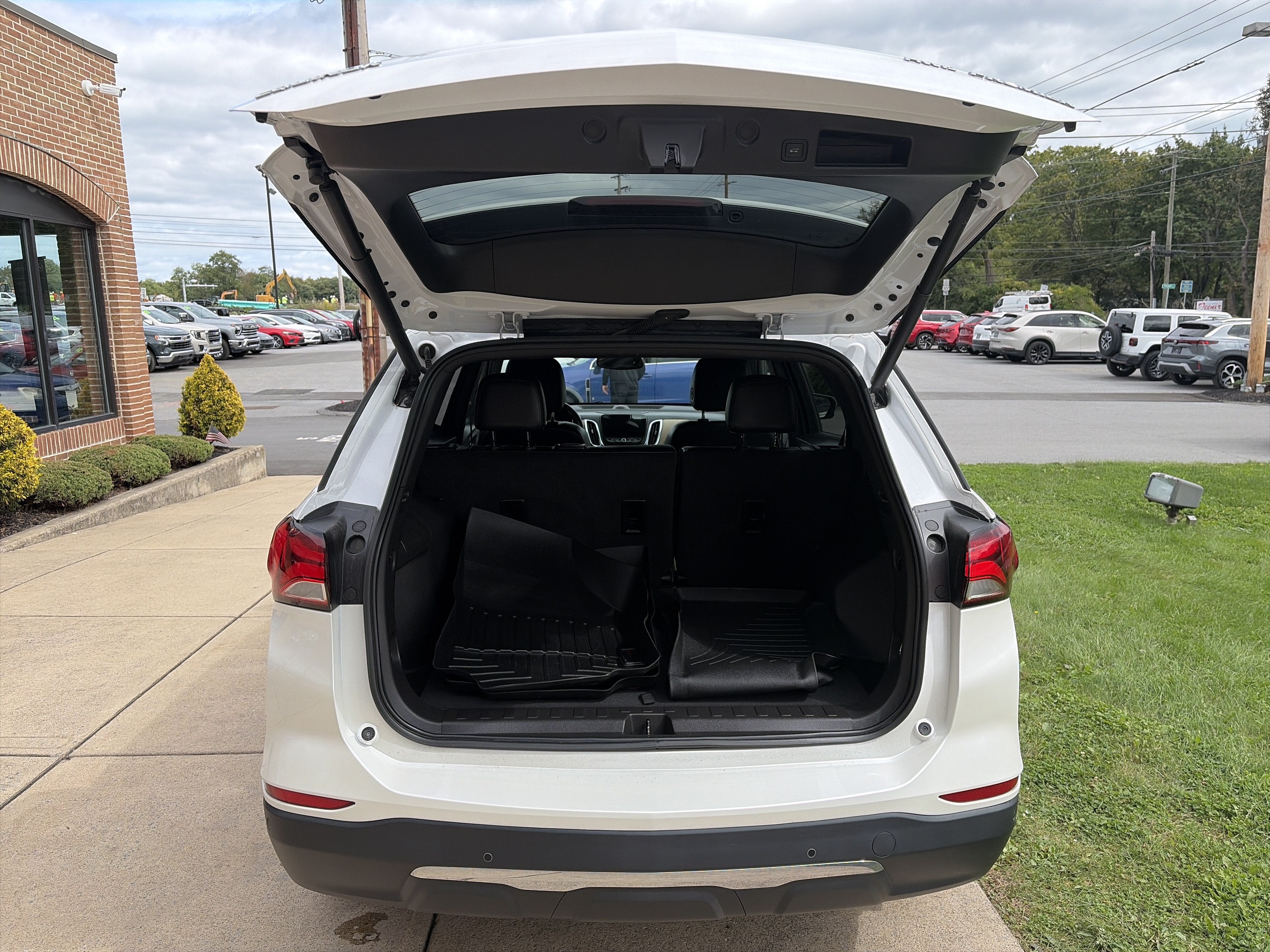2024 Chevrolet Equinox Premier