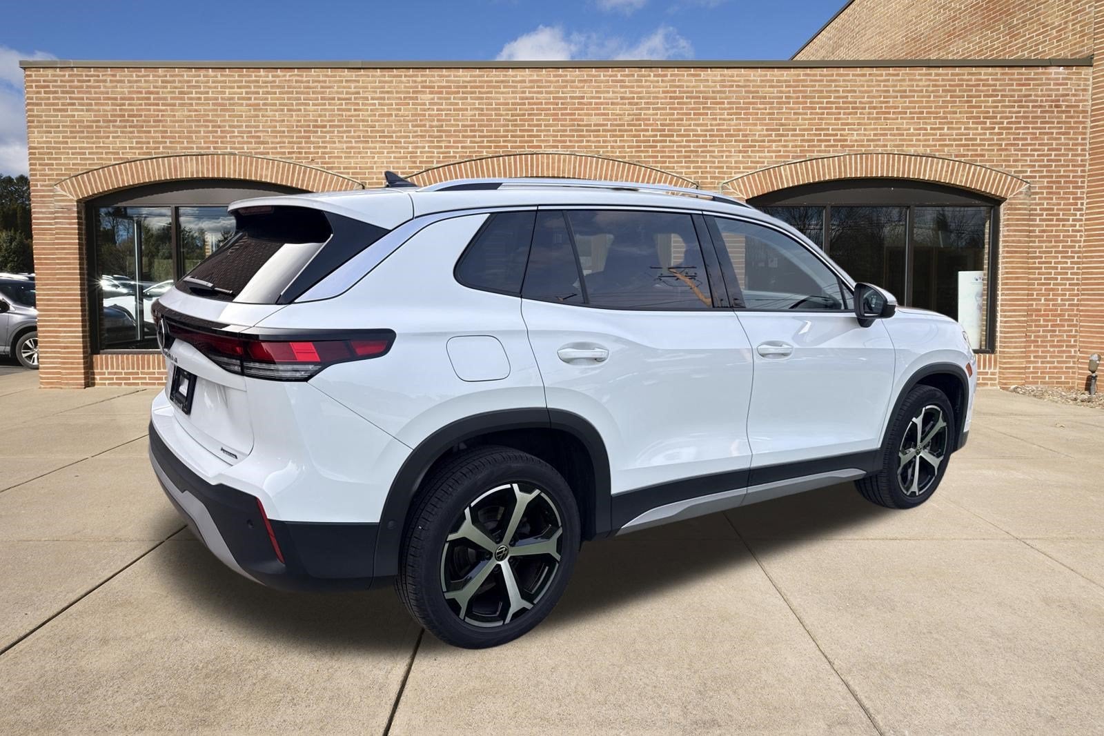 2026 Volkswagen Tiguan SE