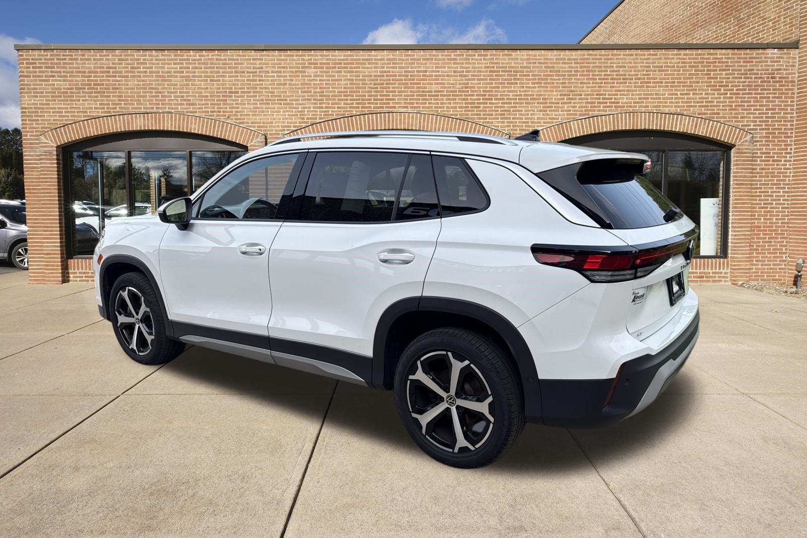 2026 Volkswagen Tiguan SE