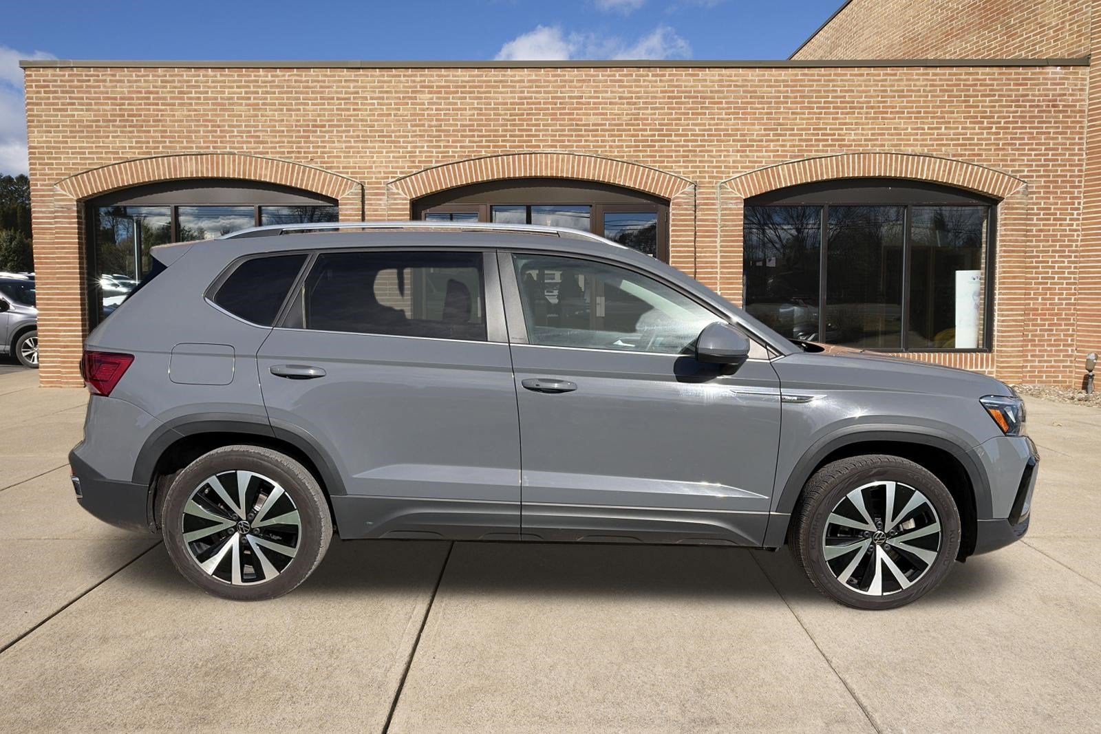 2022 Volkswagen Taos SE