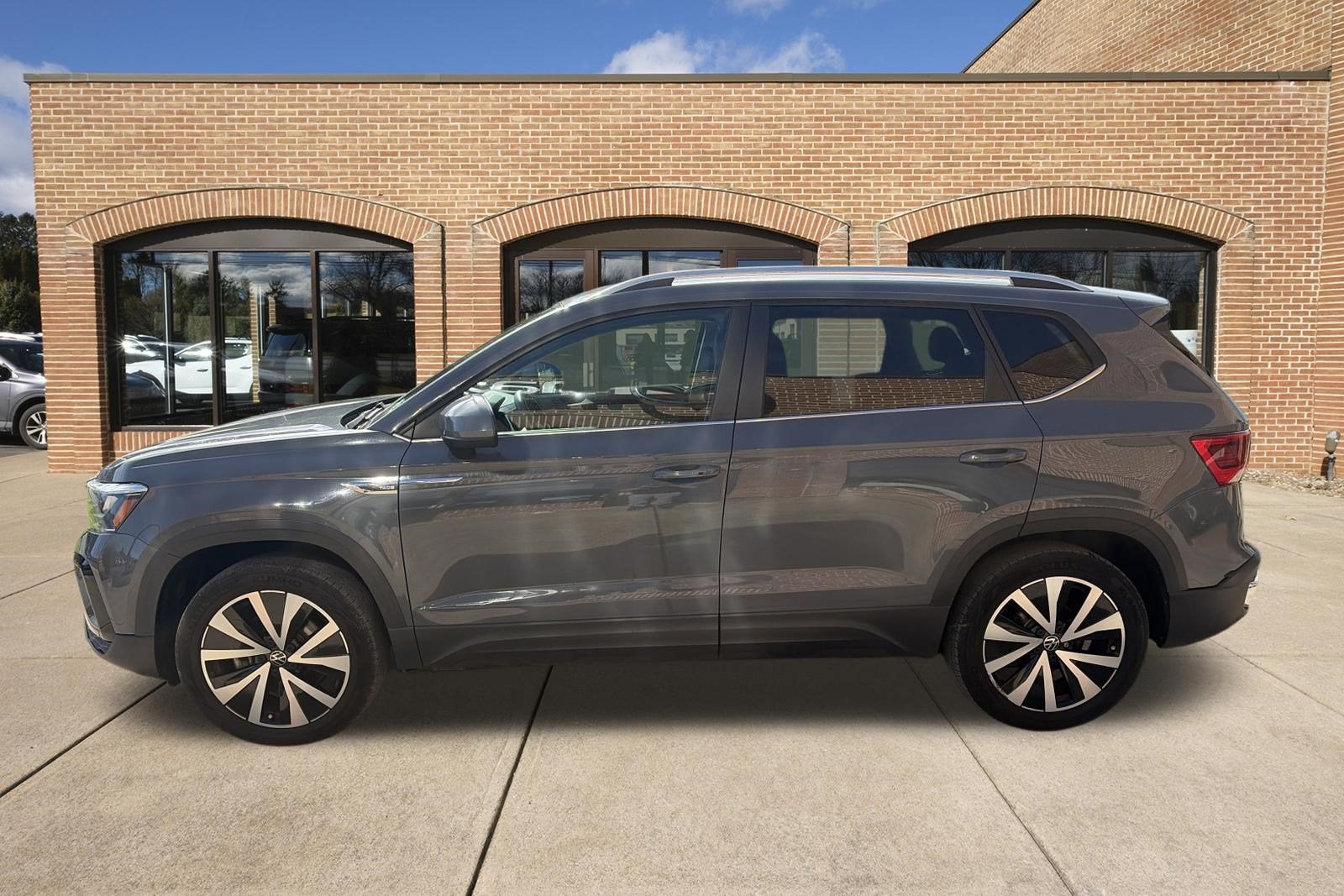 2022 Volkswagen Taos SE