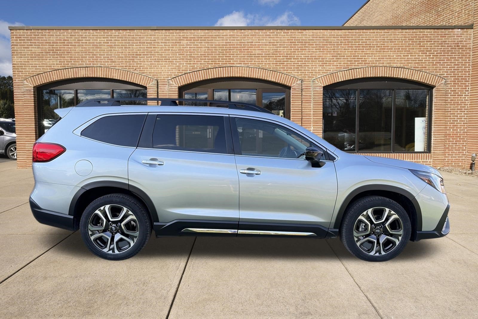 2024 Subaru Ascent Touring