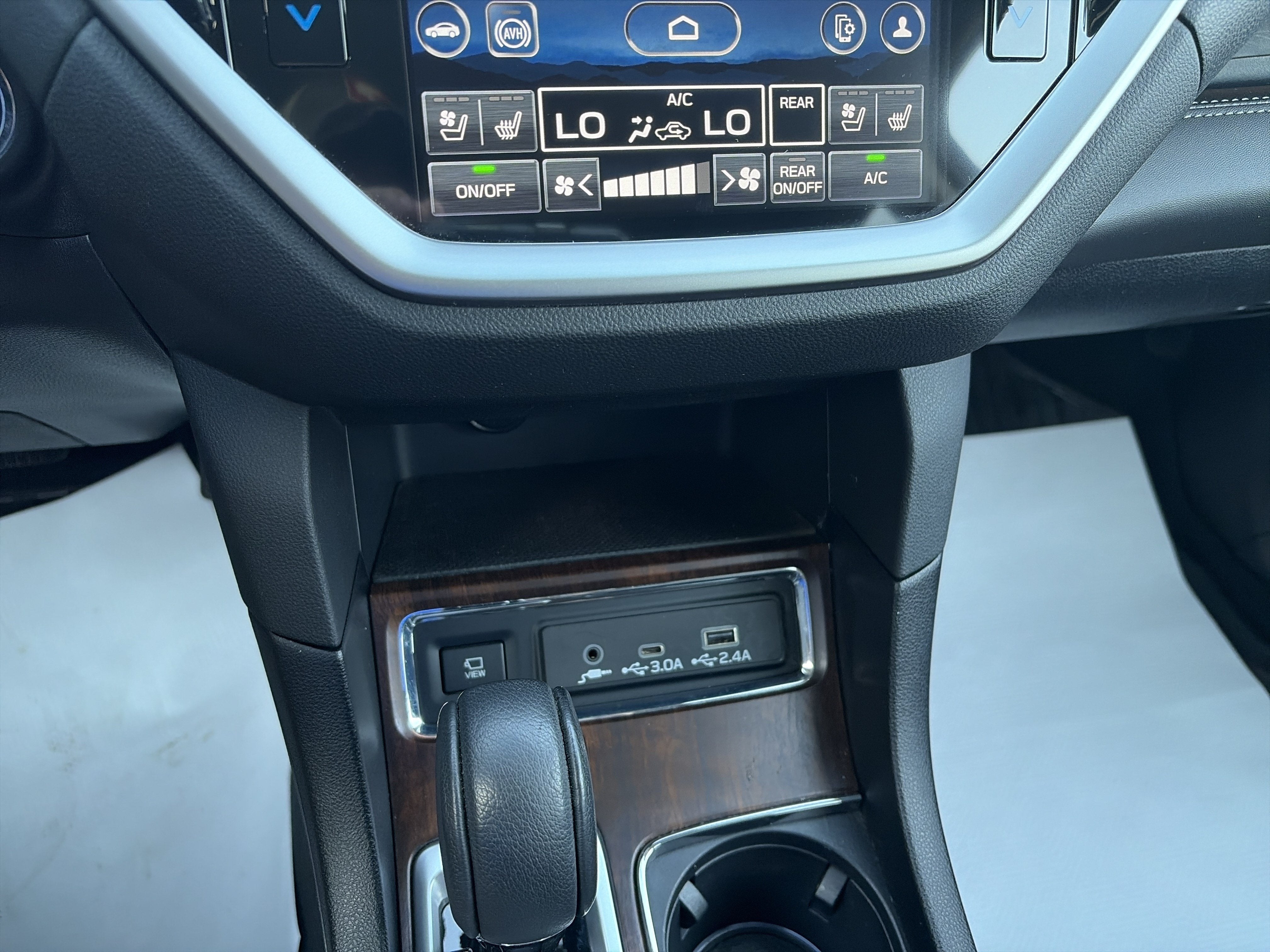 2024 Subaru Ascent Touring