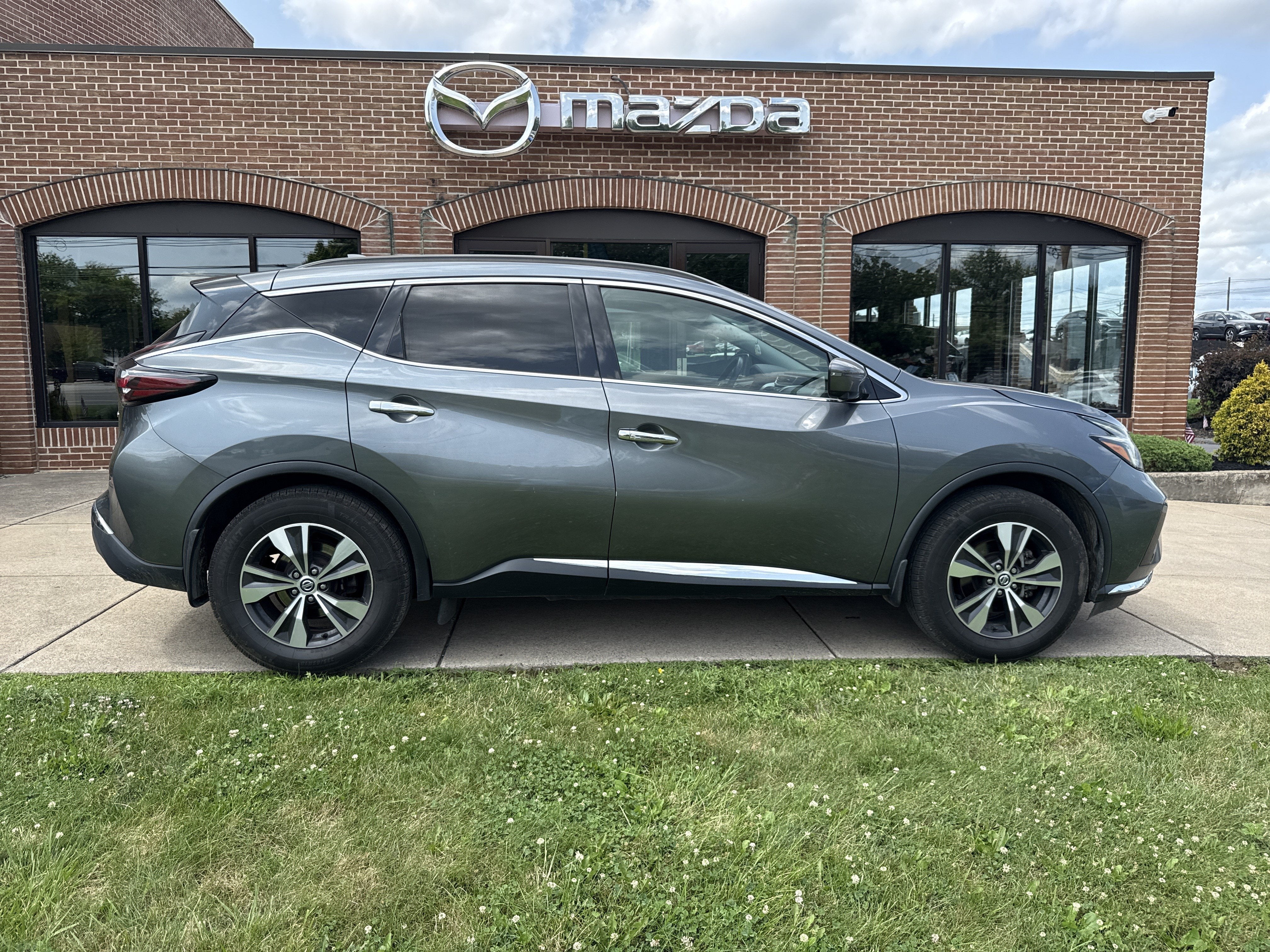 2020 Nissan Murano SV