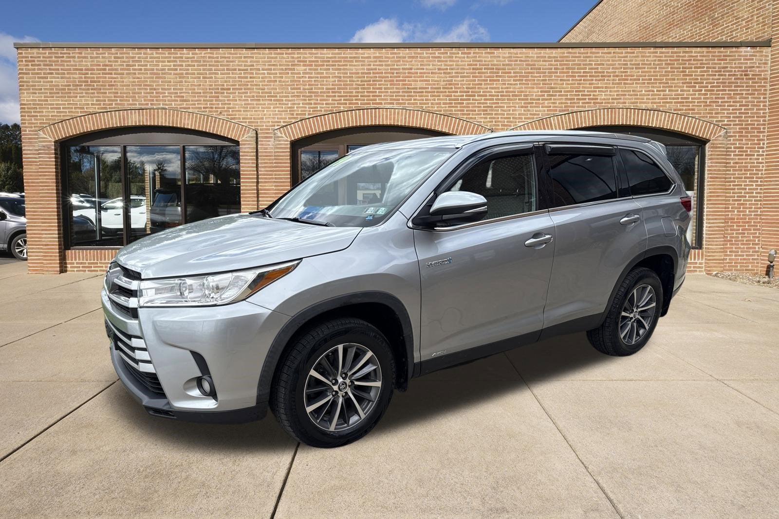 2019 Toyota Highlander Hybrid XLE