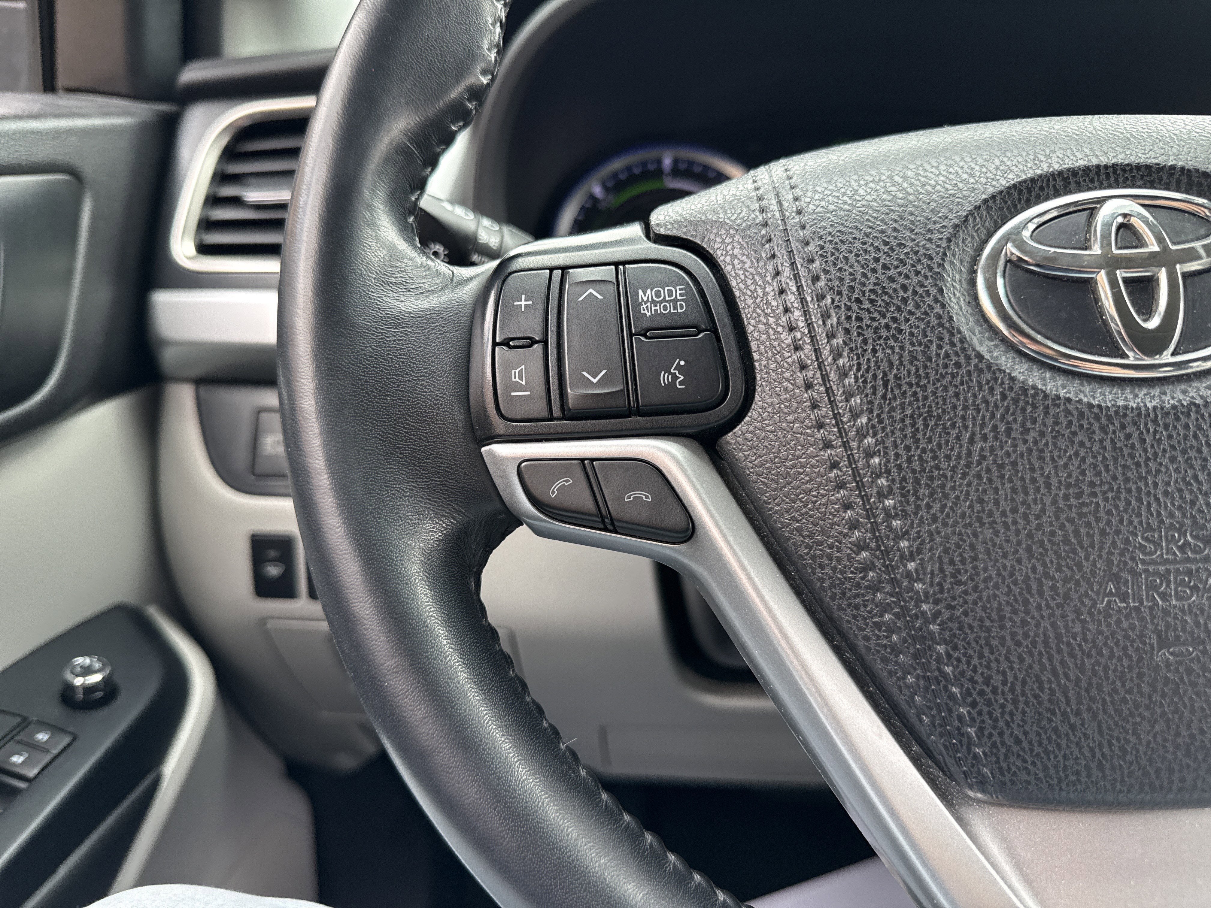 2019 Toyota Highlander Hybrid XLE
