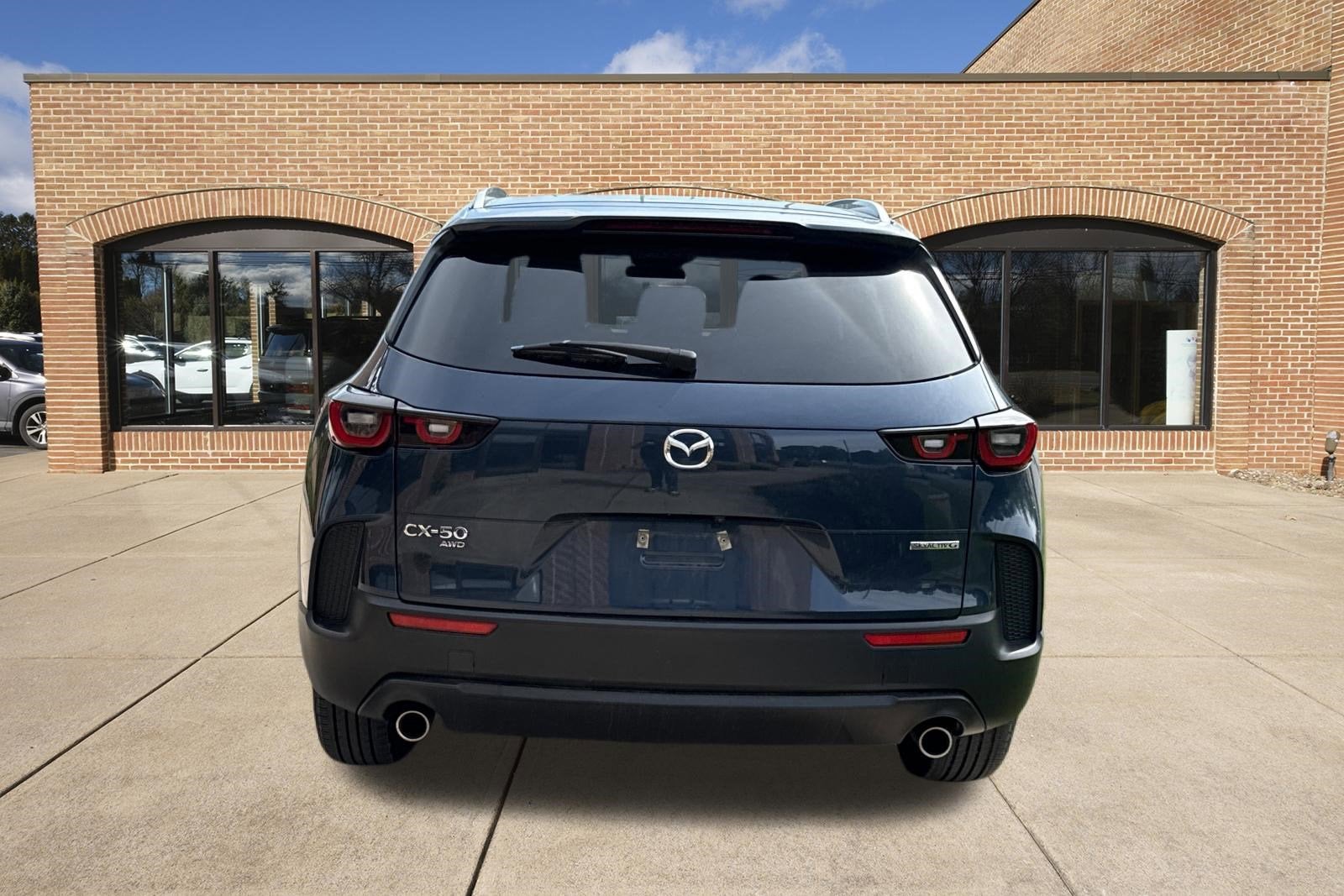 2025 Mazda Mazda CX-50 2.5 S Preferred Package
