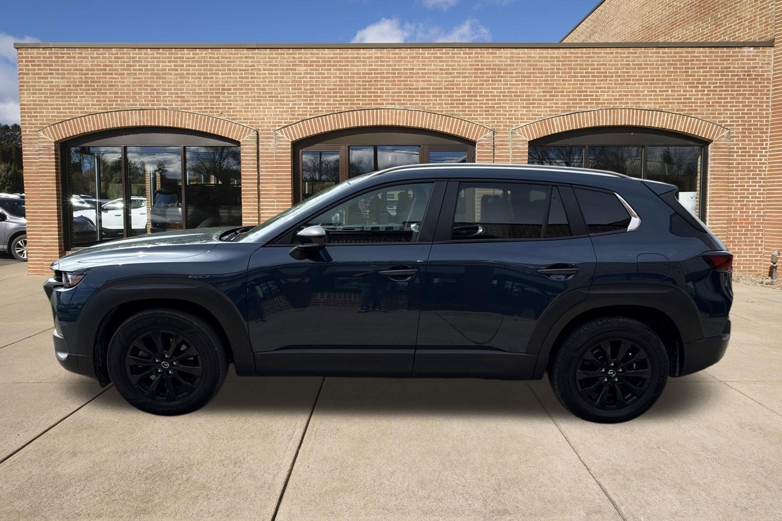 2025 Mazda Mazda CX-50 2.5 S Preferred Package