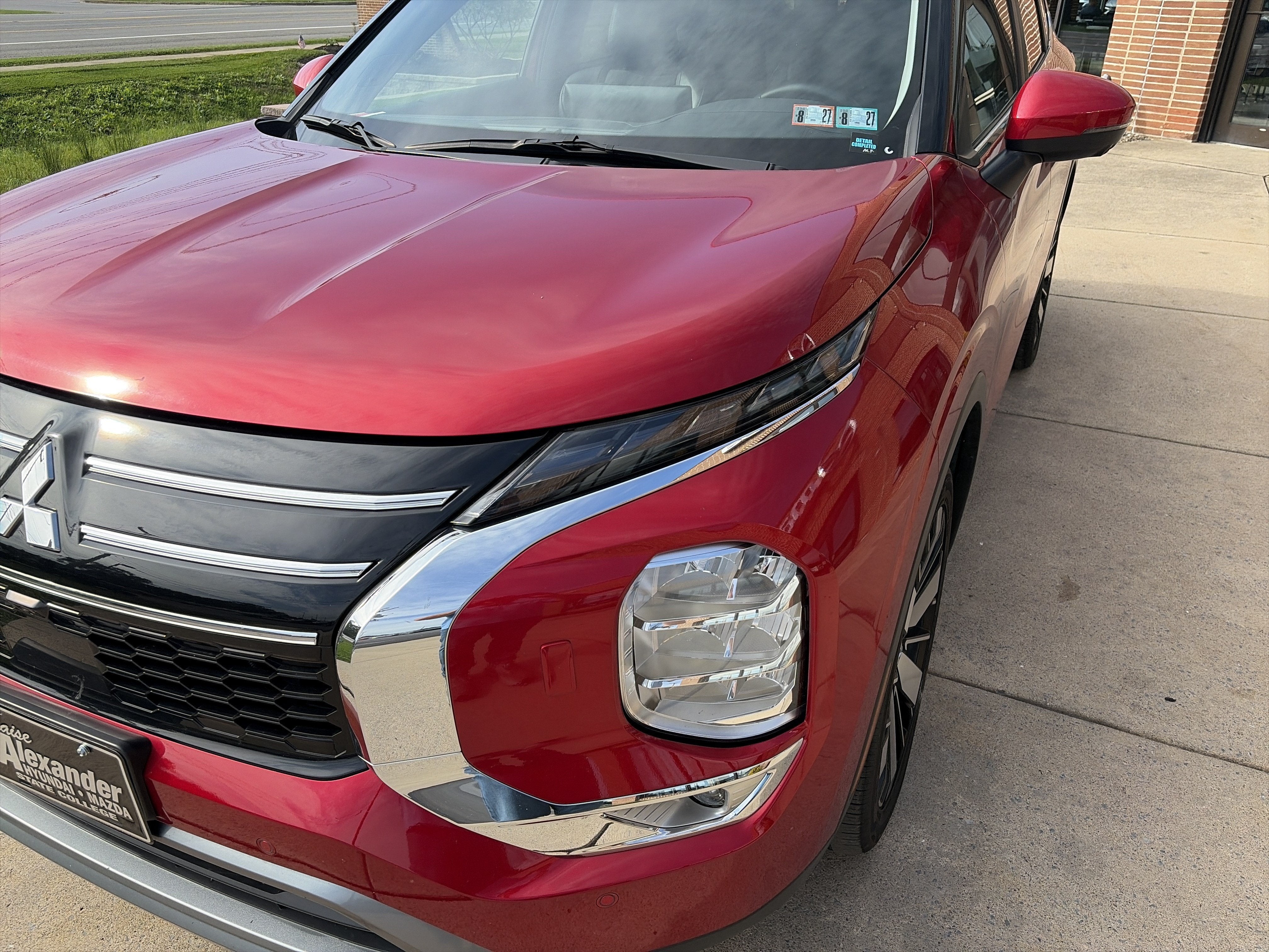 2025 Mitsubishi Outlander SE