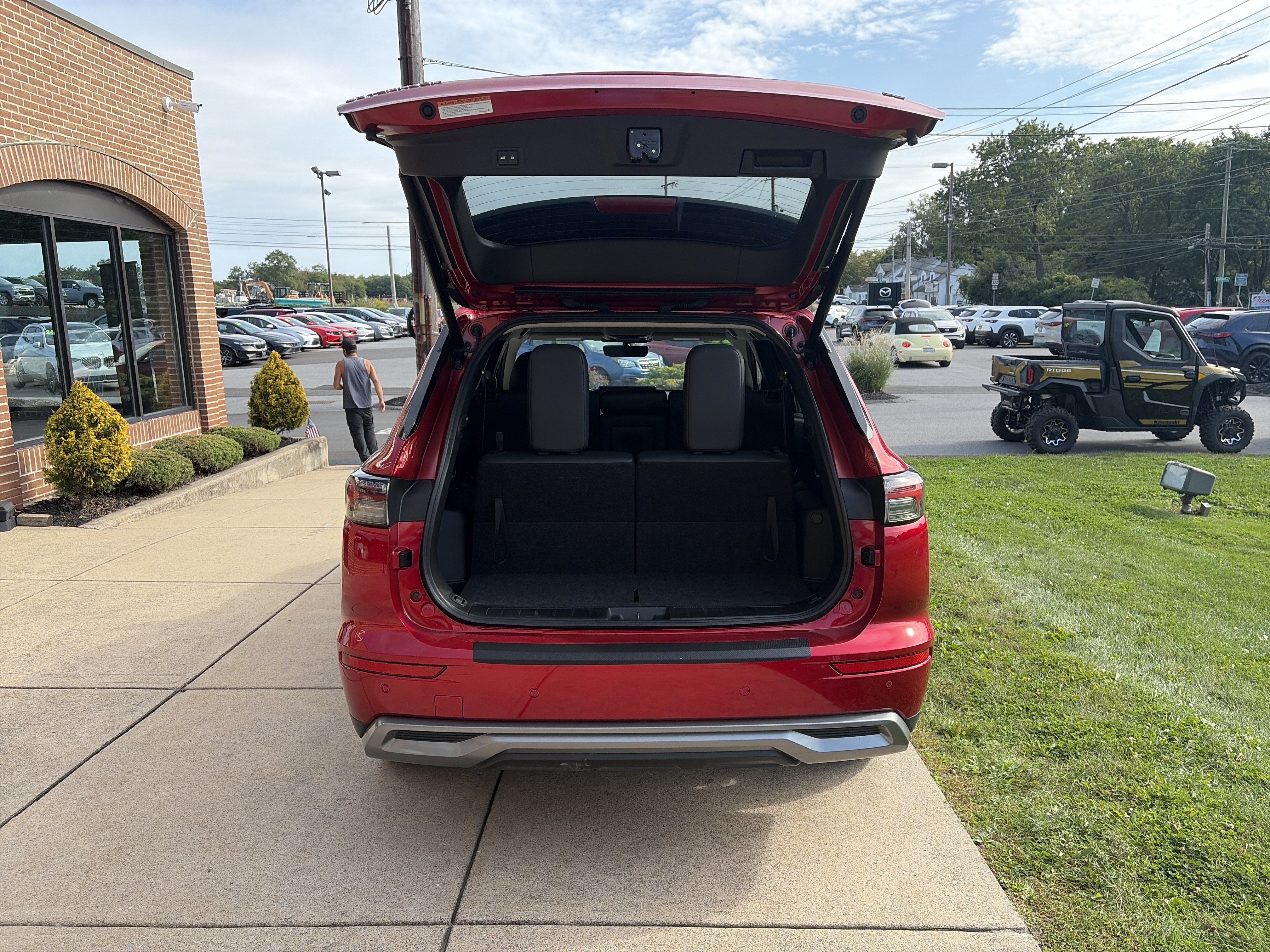 2025 Mitsubishi Outlander SE