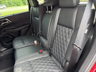 2023 Mitsubishi Outlander SEL