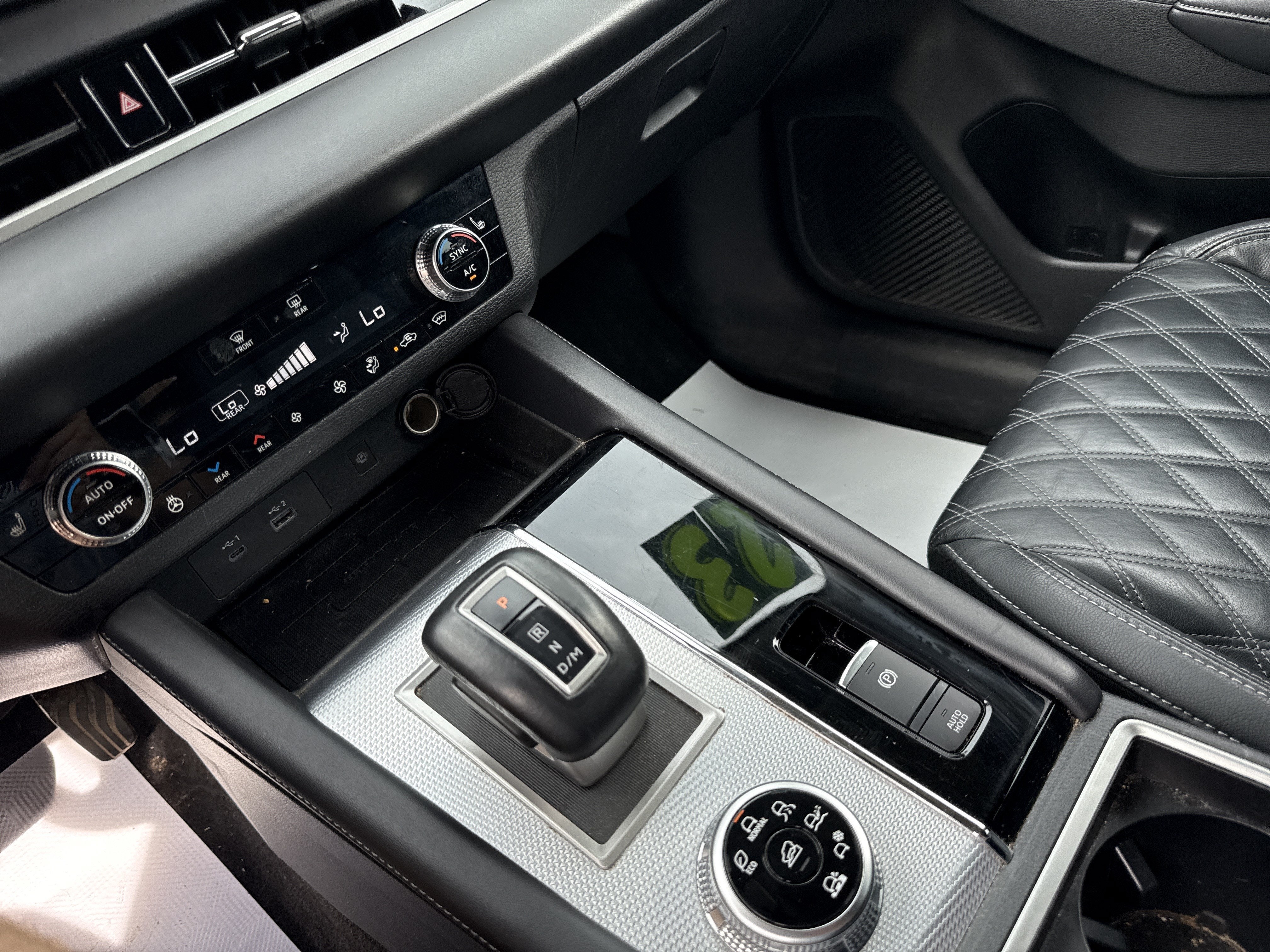 2023 Mitsubishi Outlander SEL
