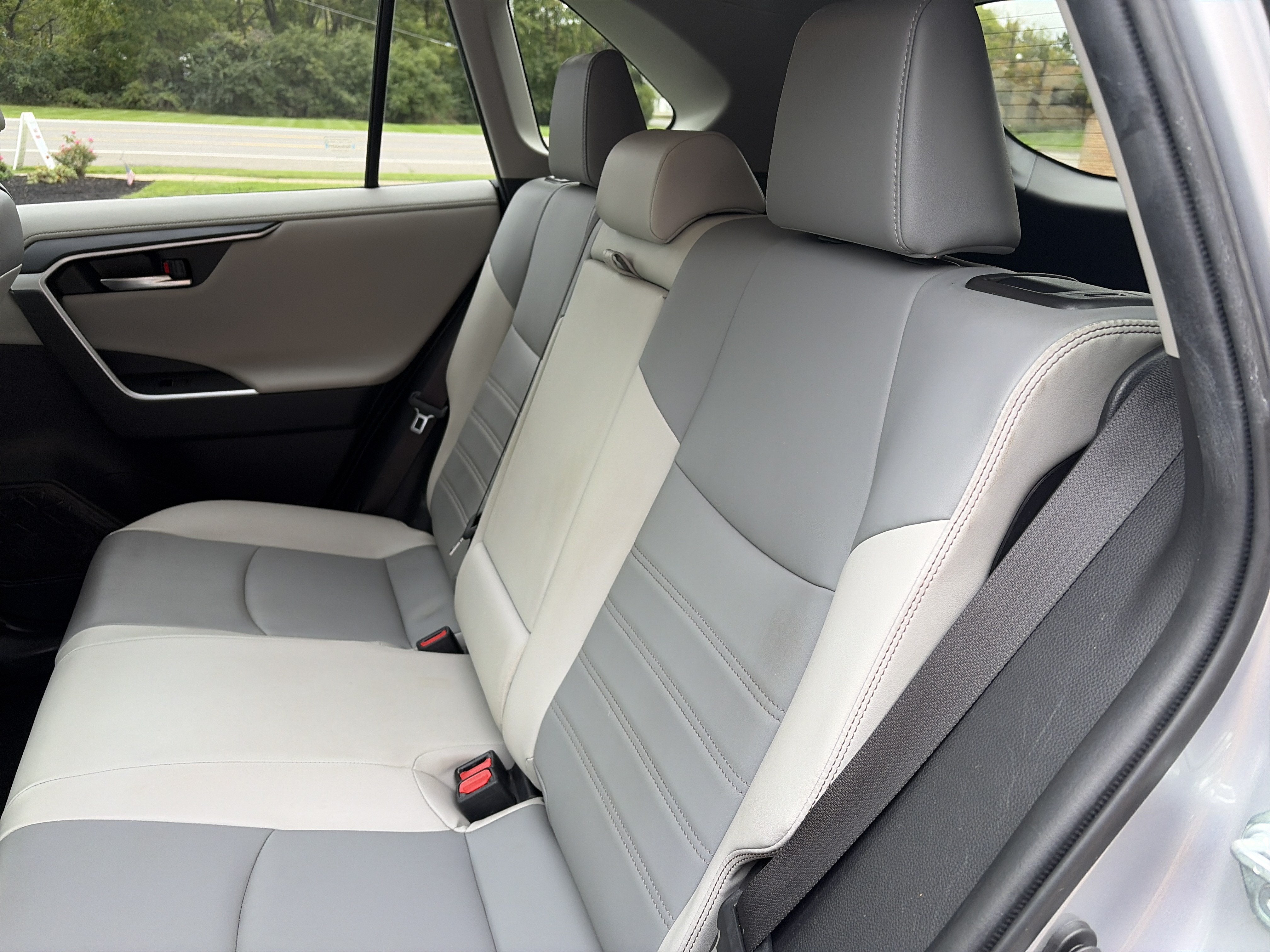 2019 Toyota RAV4 Hybrid Limited