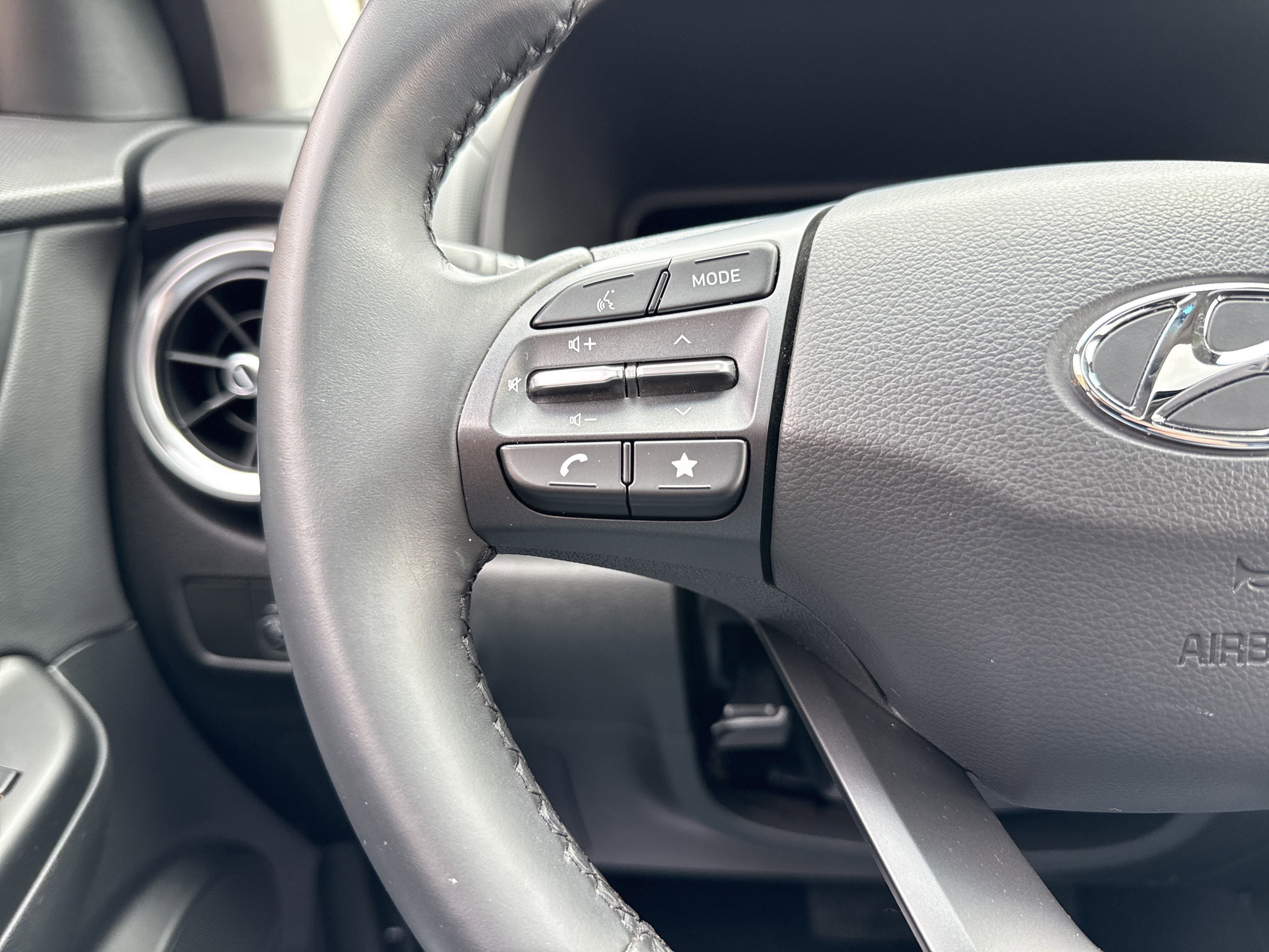 2022 Hyundai Kona Limited