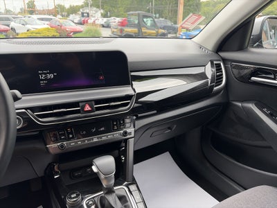 2025 Kia Seltos S