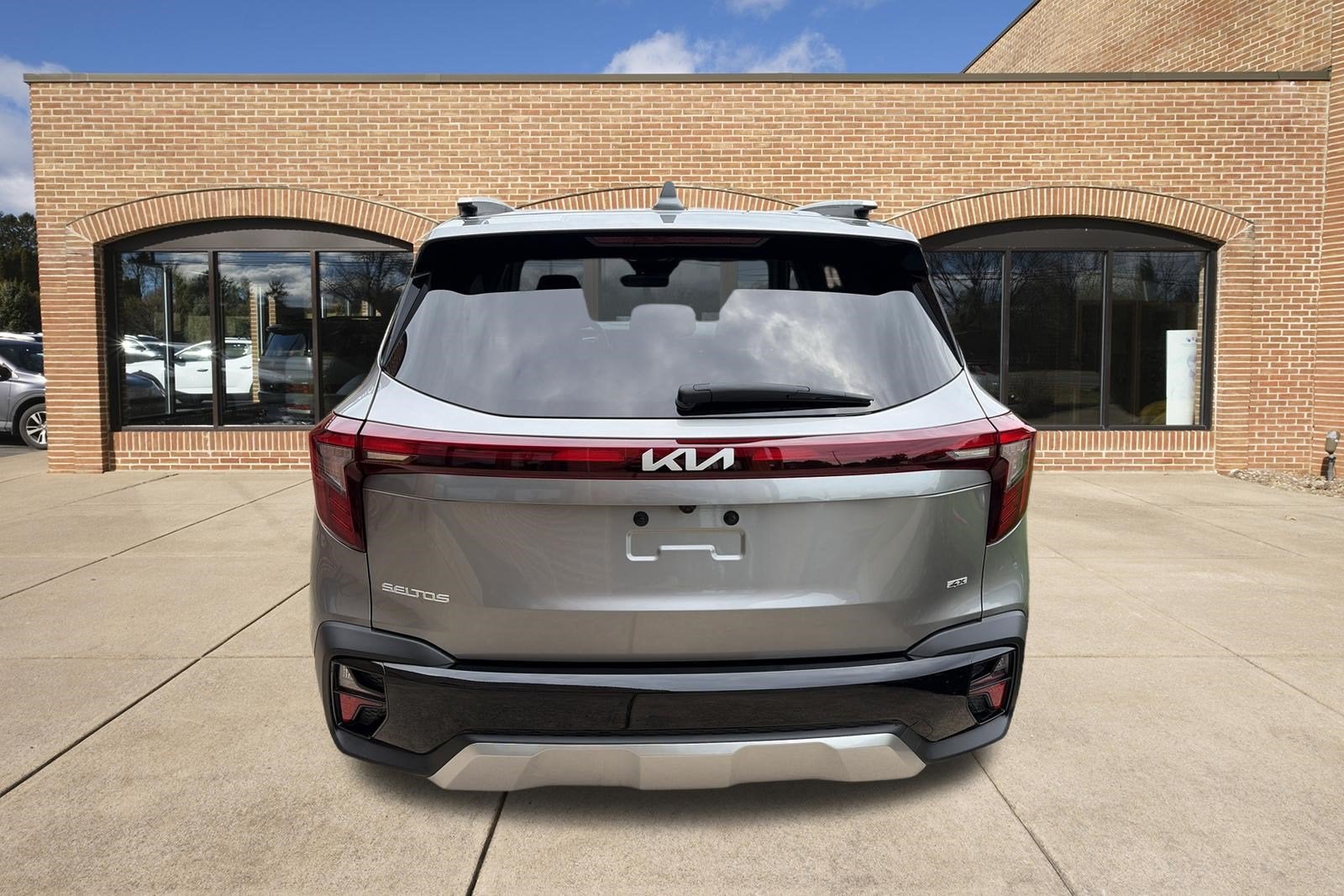 2025 Kia Seltos S