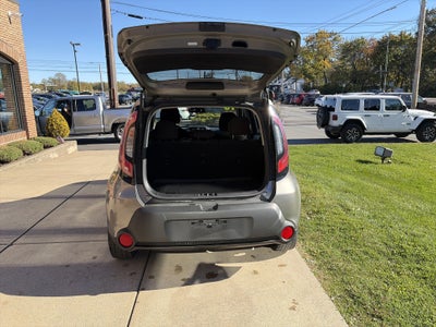 2016 Kia Soul Base
