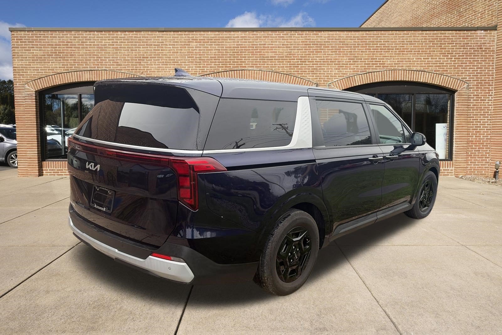 2026 Kia Carnival LXS