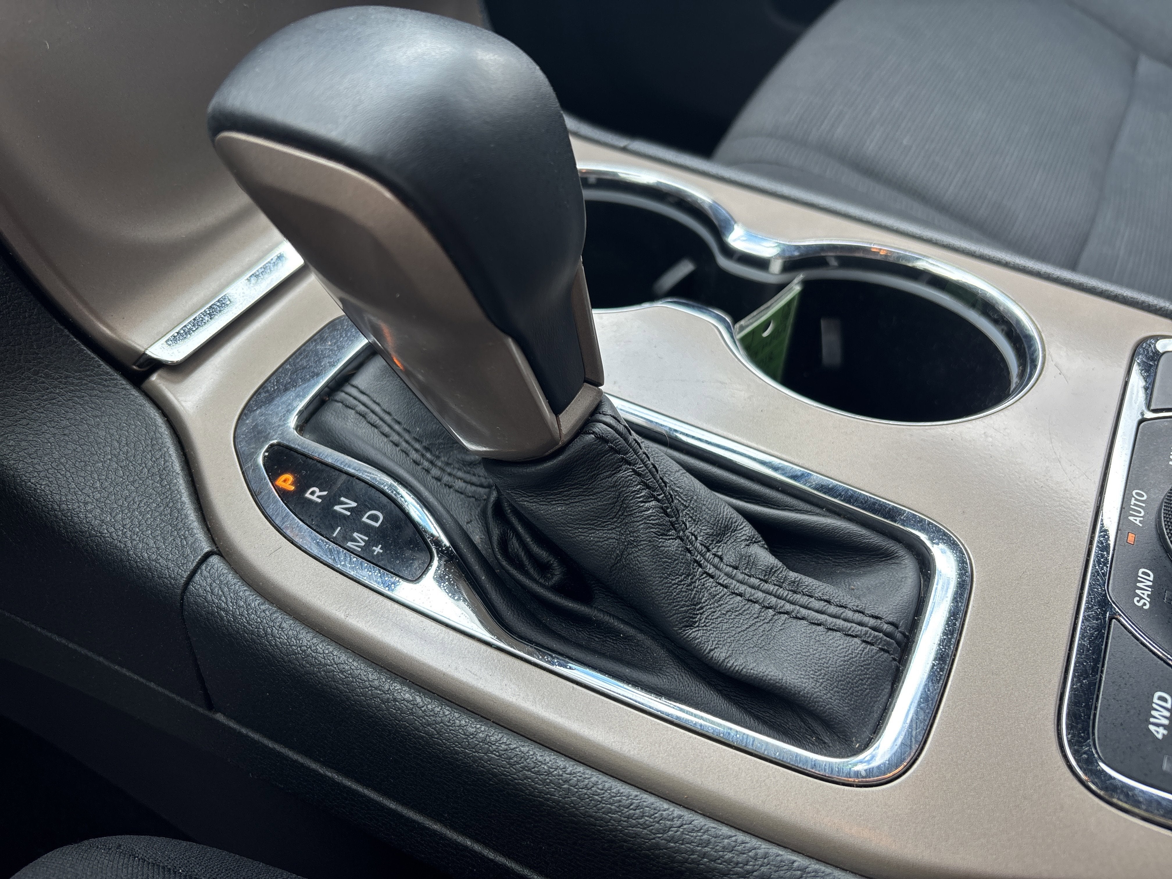 2016 Jeep Grand Cherokee Laredo