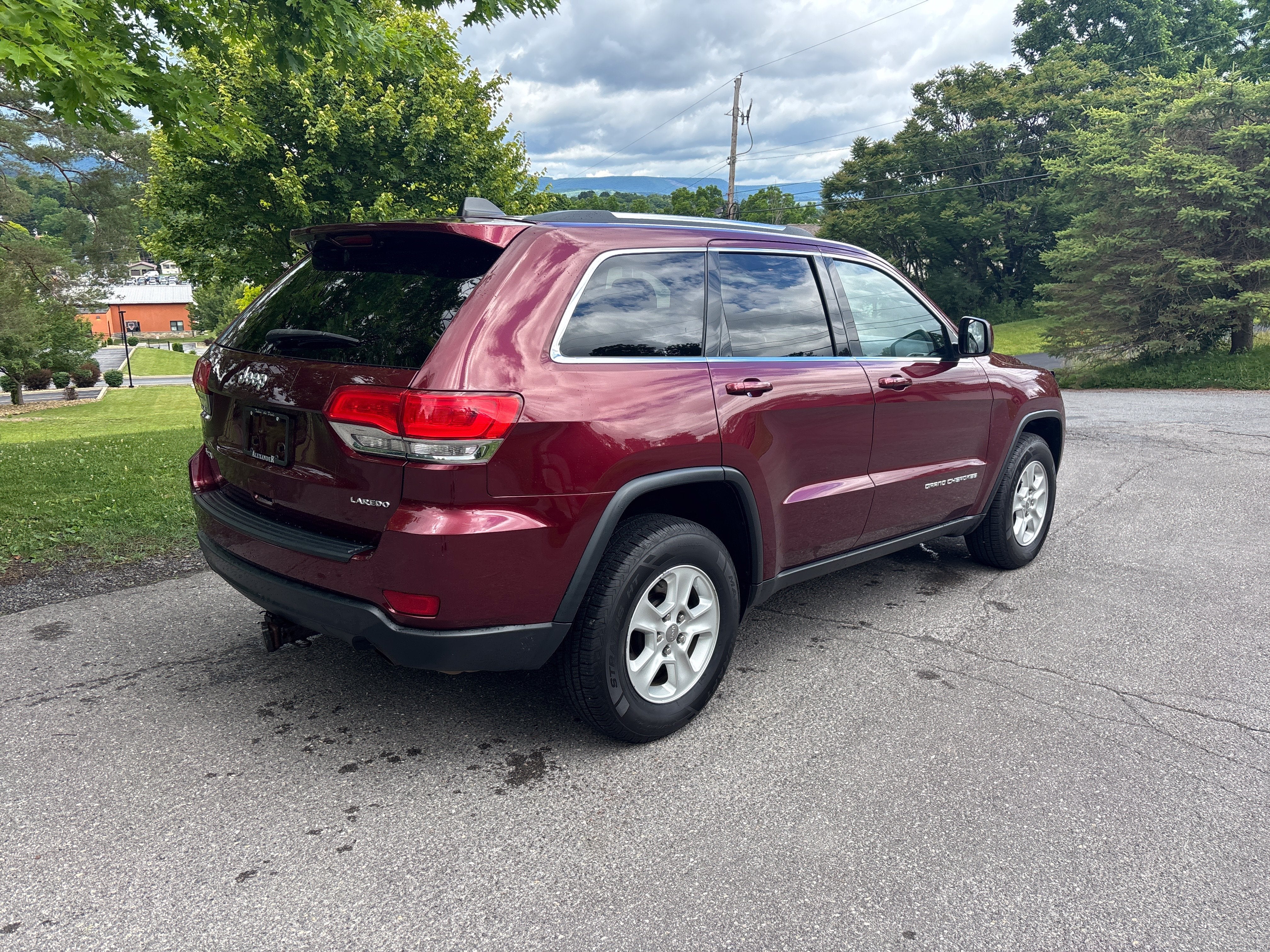2016 Jeep Grand Cherokee Laredo