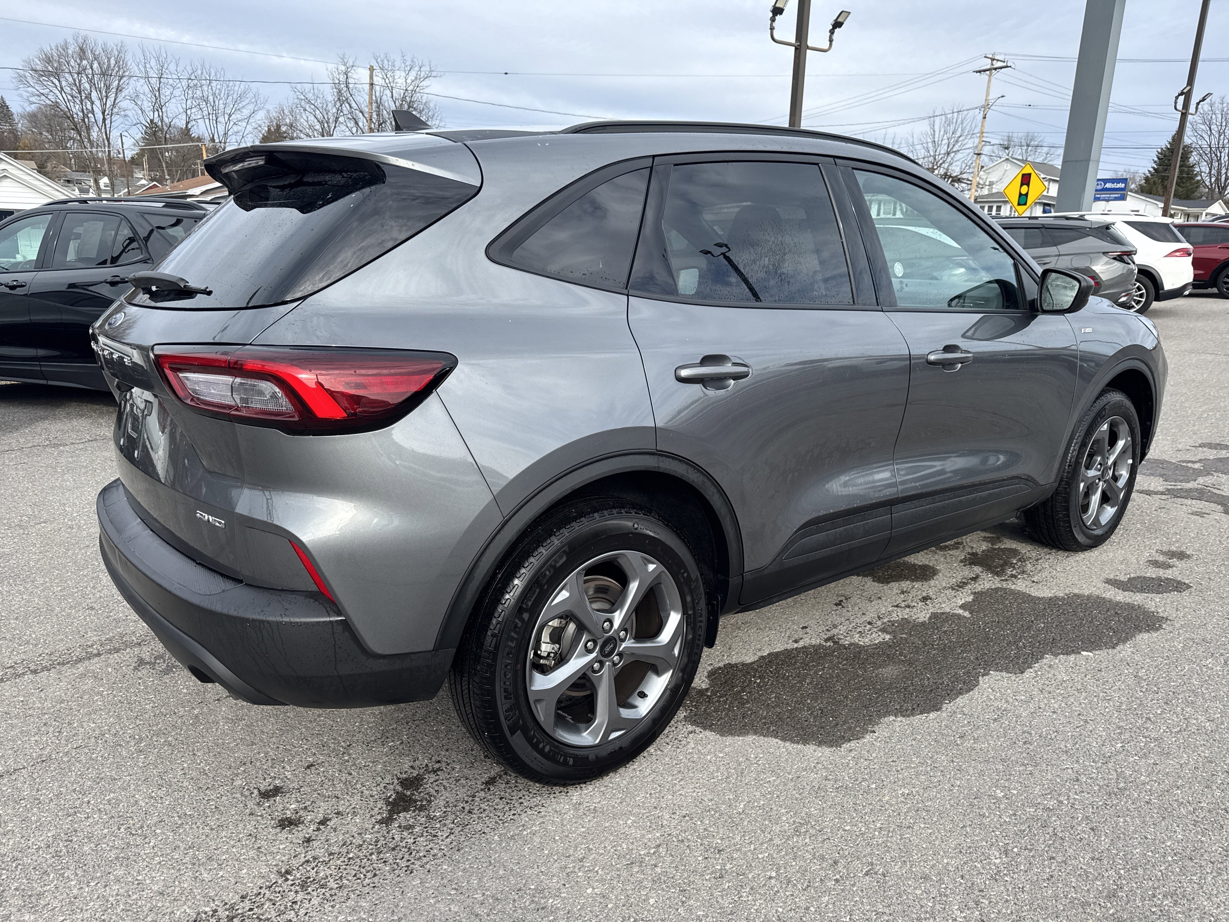 2025 Ford Escape ST-Line