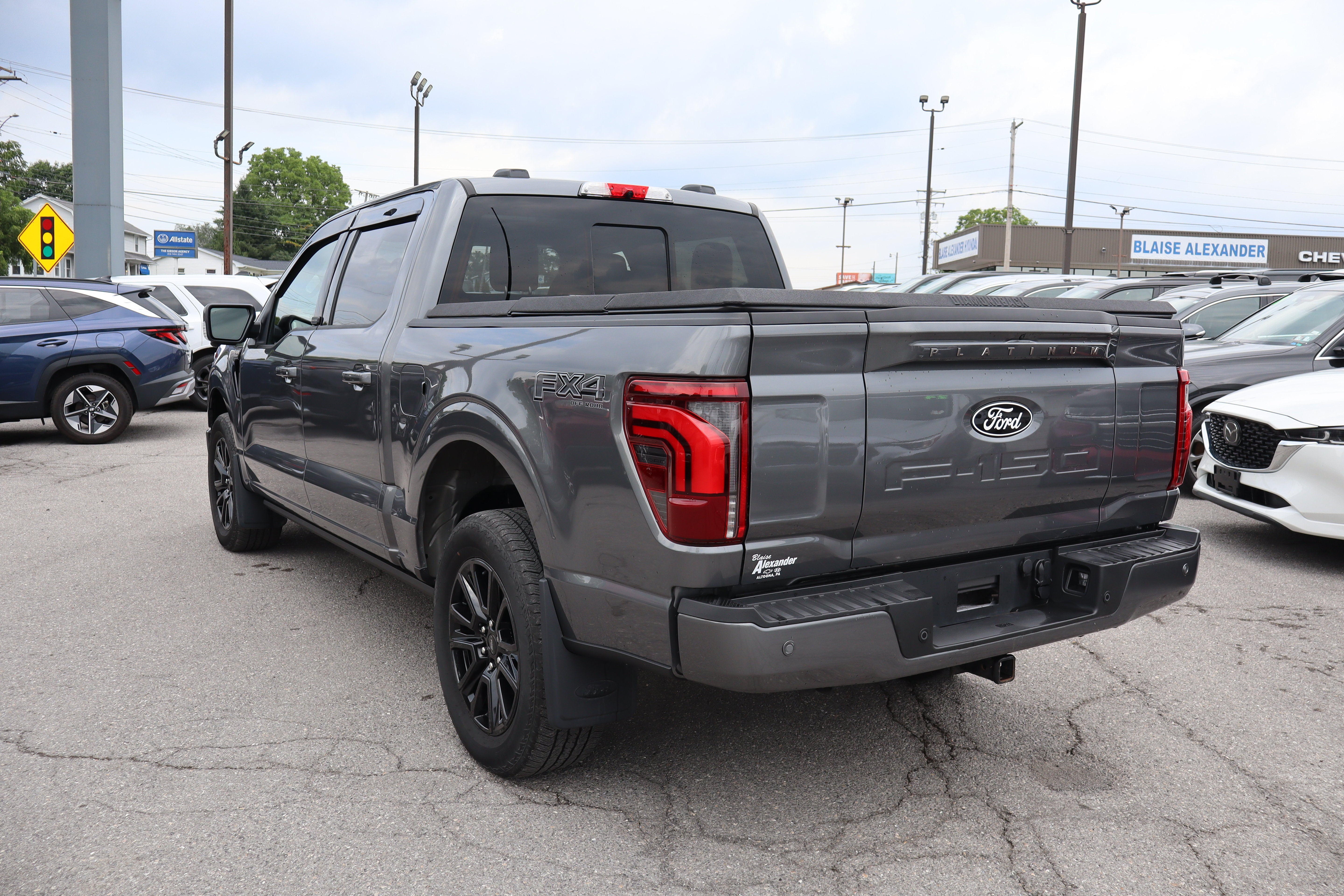 2025 Ford F-150 Platinum