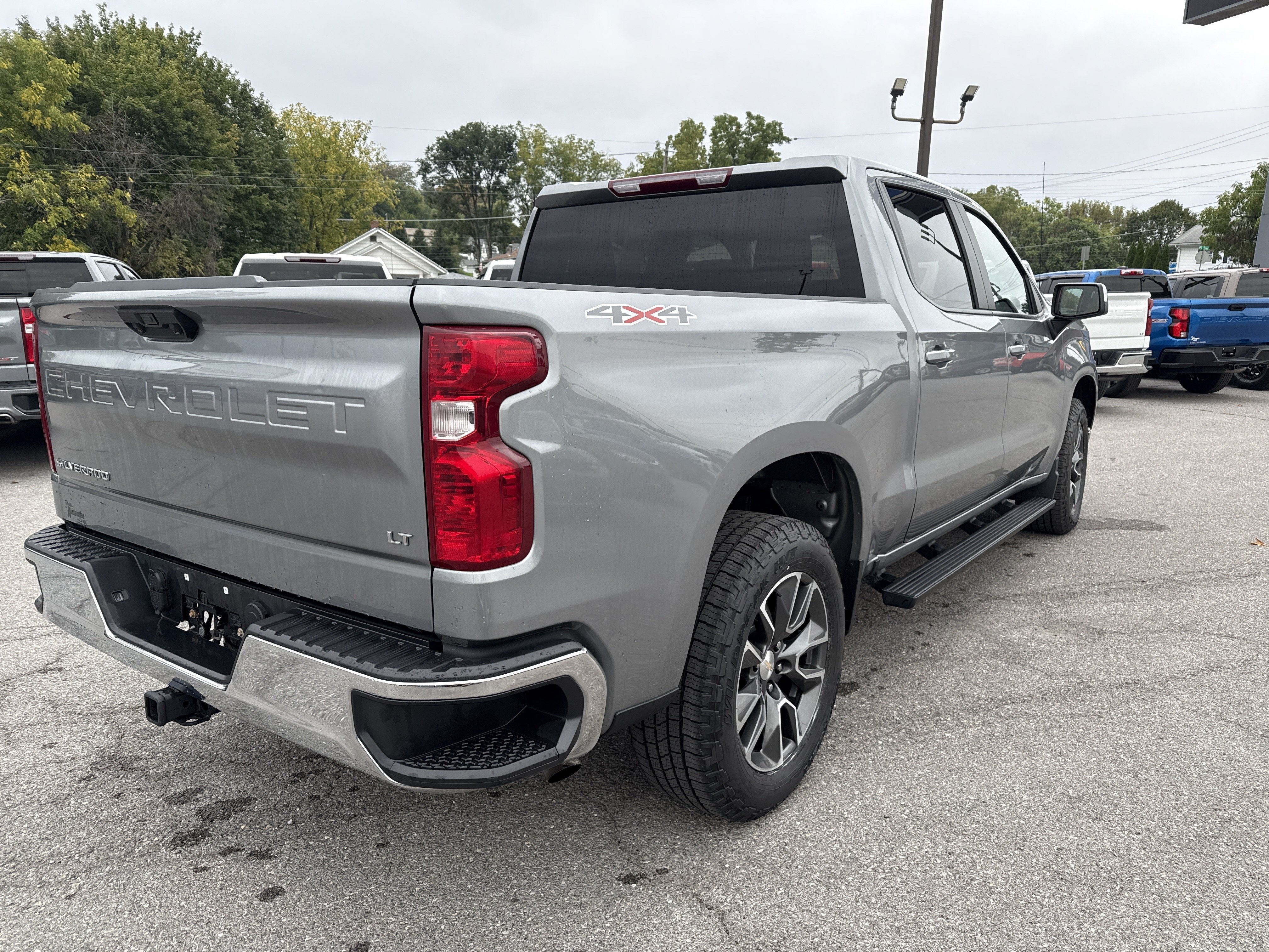 2024 Chevrolet Silverado 1500 LT