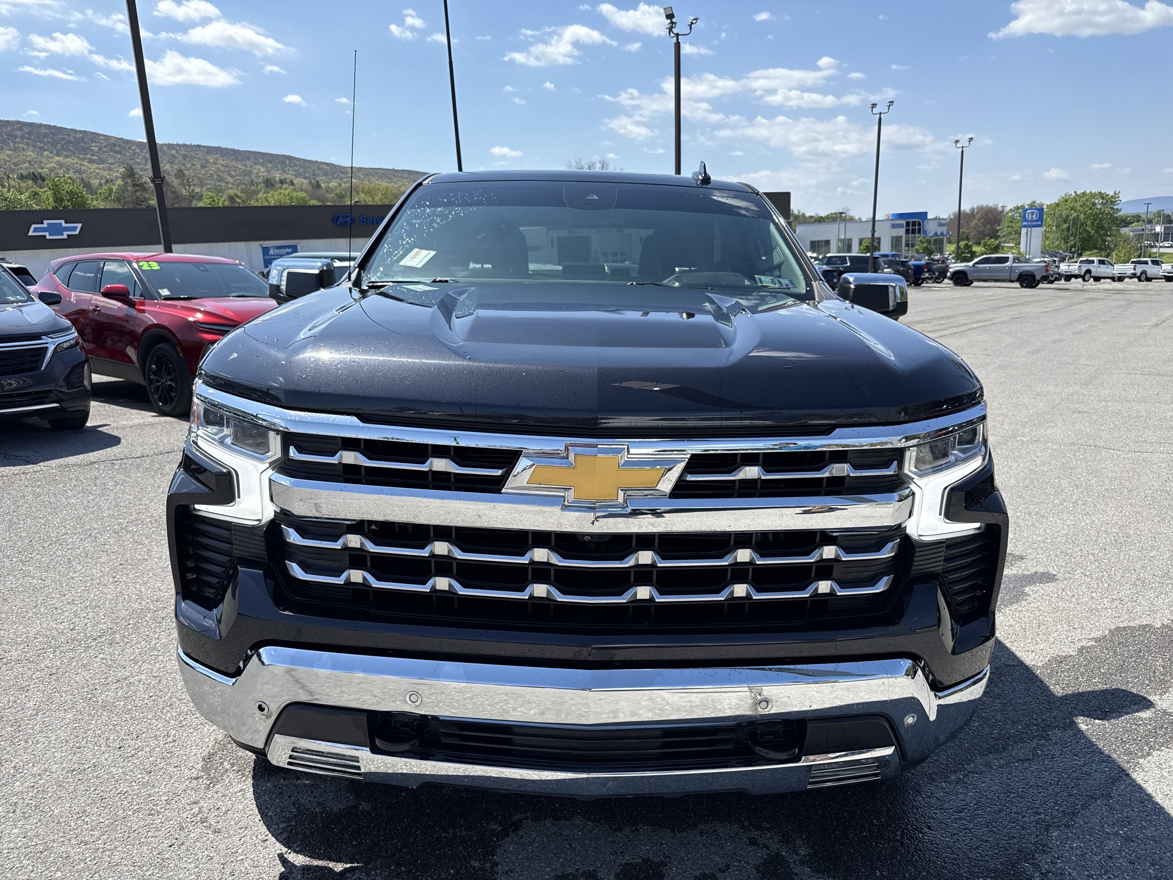 2023 Chevrolet Silverado 1500 LTZ