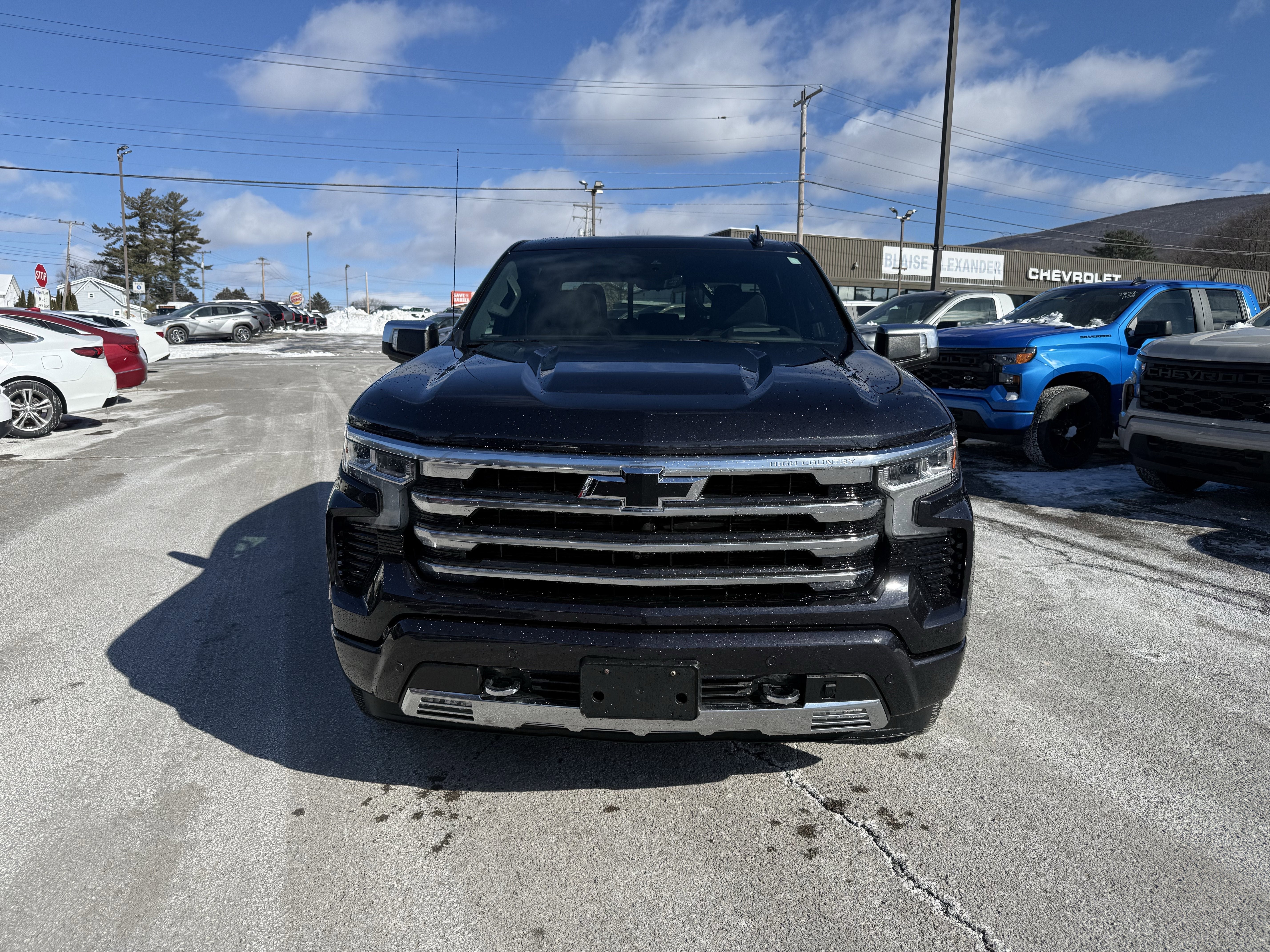 2023 Chevrolet Silverado 1500 High Country