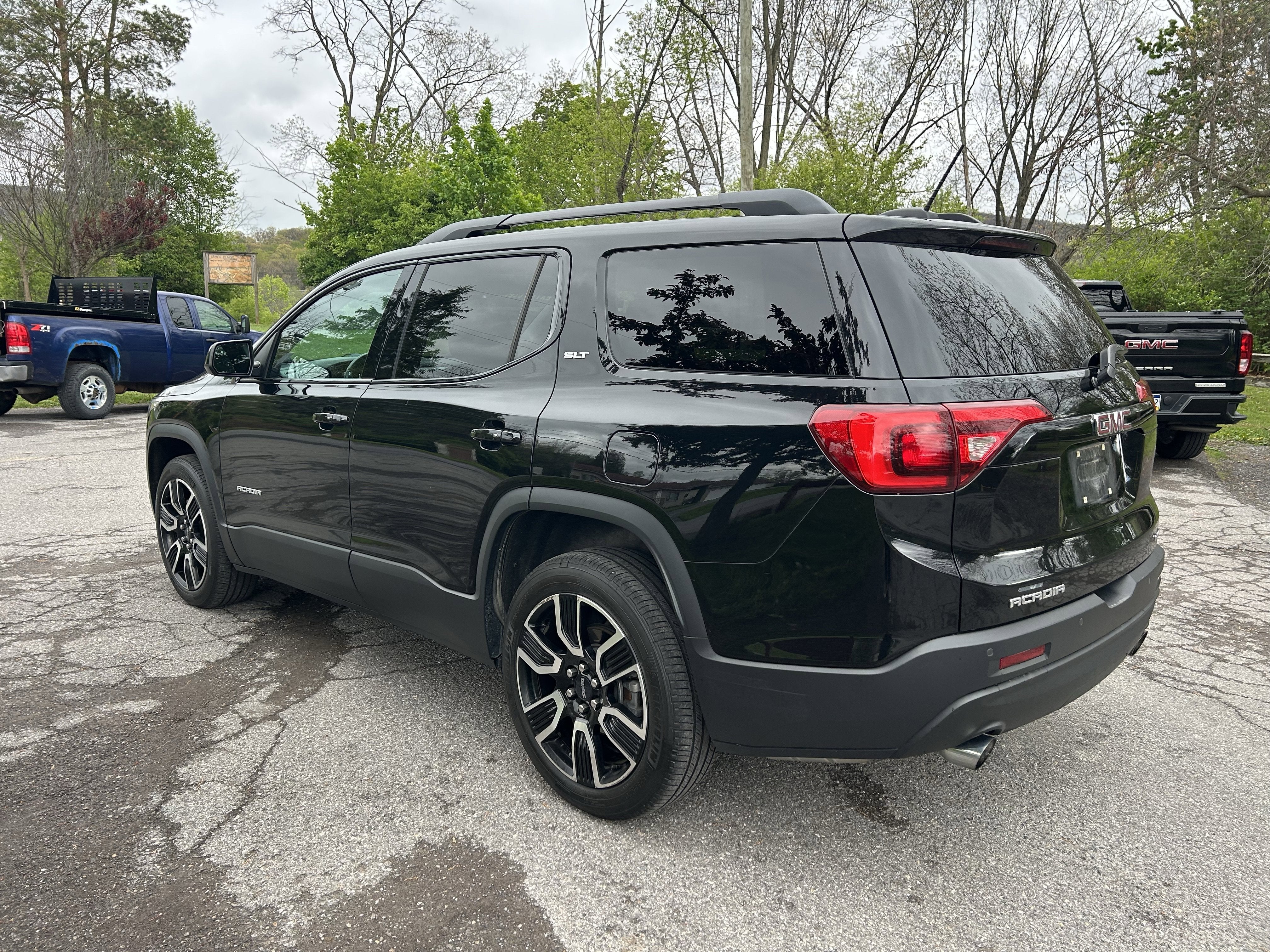 2019 GMC Acadia SLT