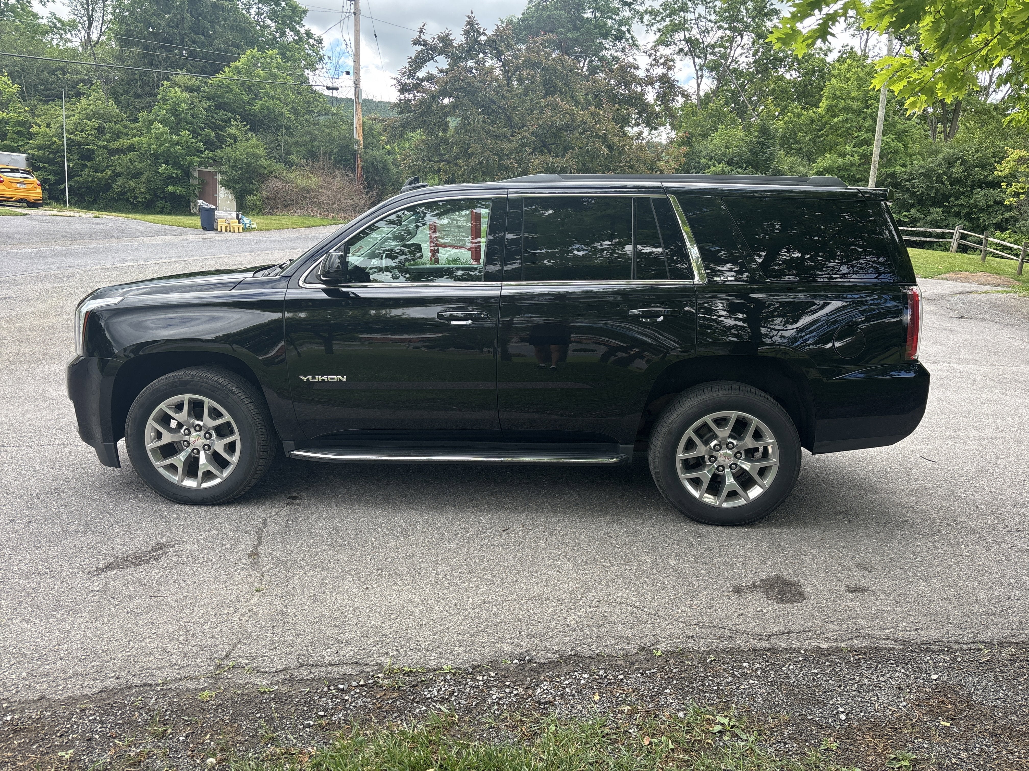 2018 GMC Yukon SLE