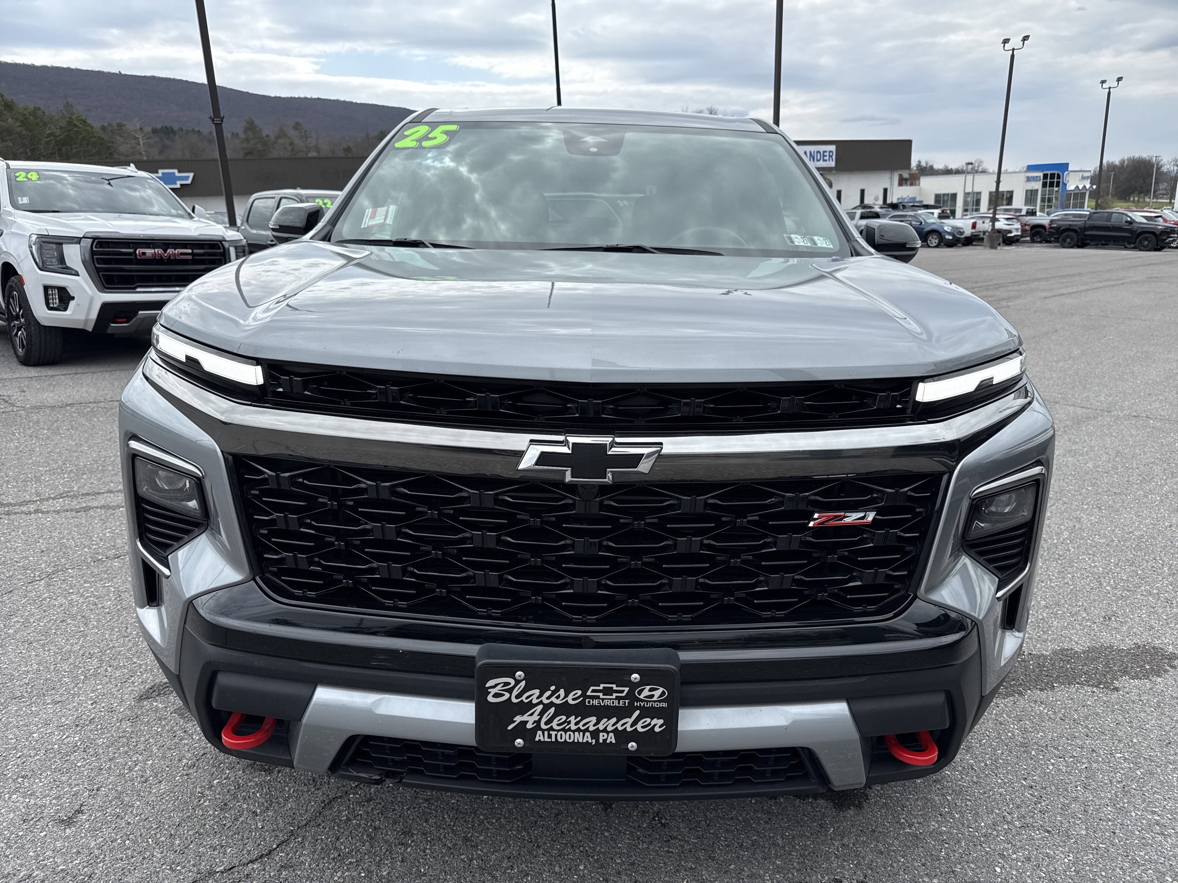 2025 Chevrolet Traverse AWD Z71