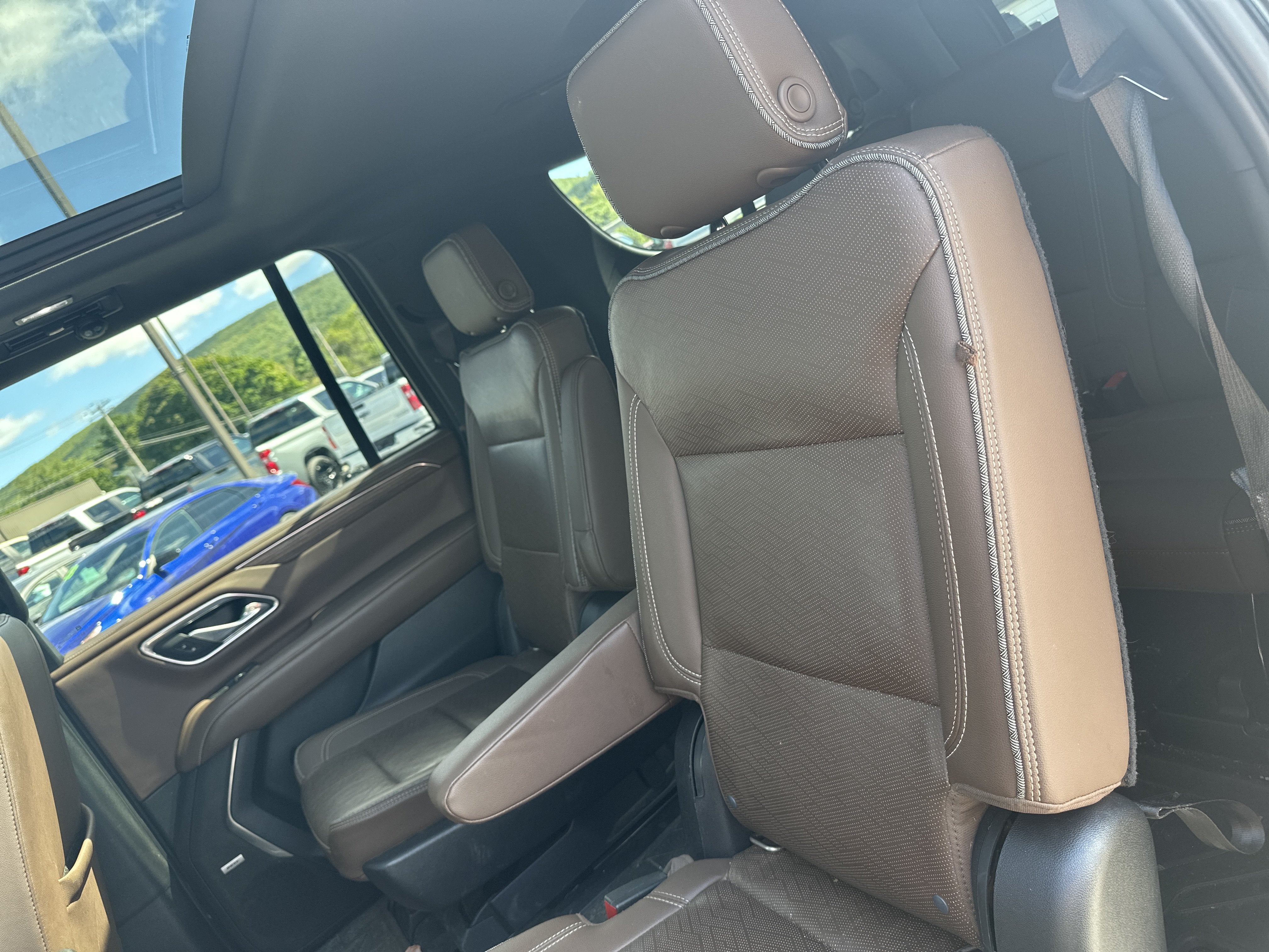2021 Chevrolet Suburban High Country