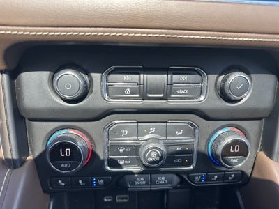 2021 Chevrolet Suburban High Country