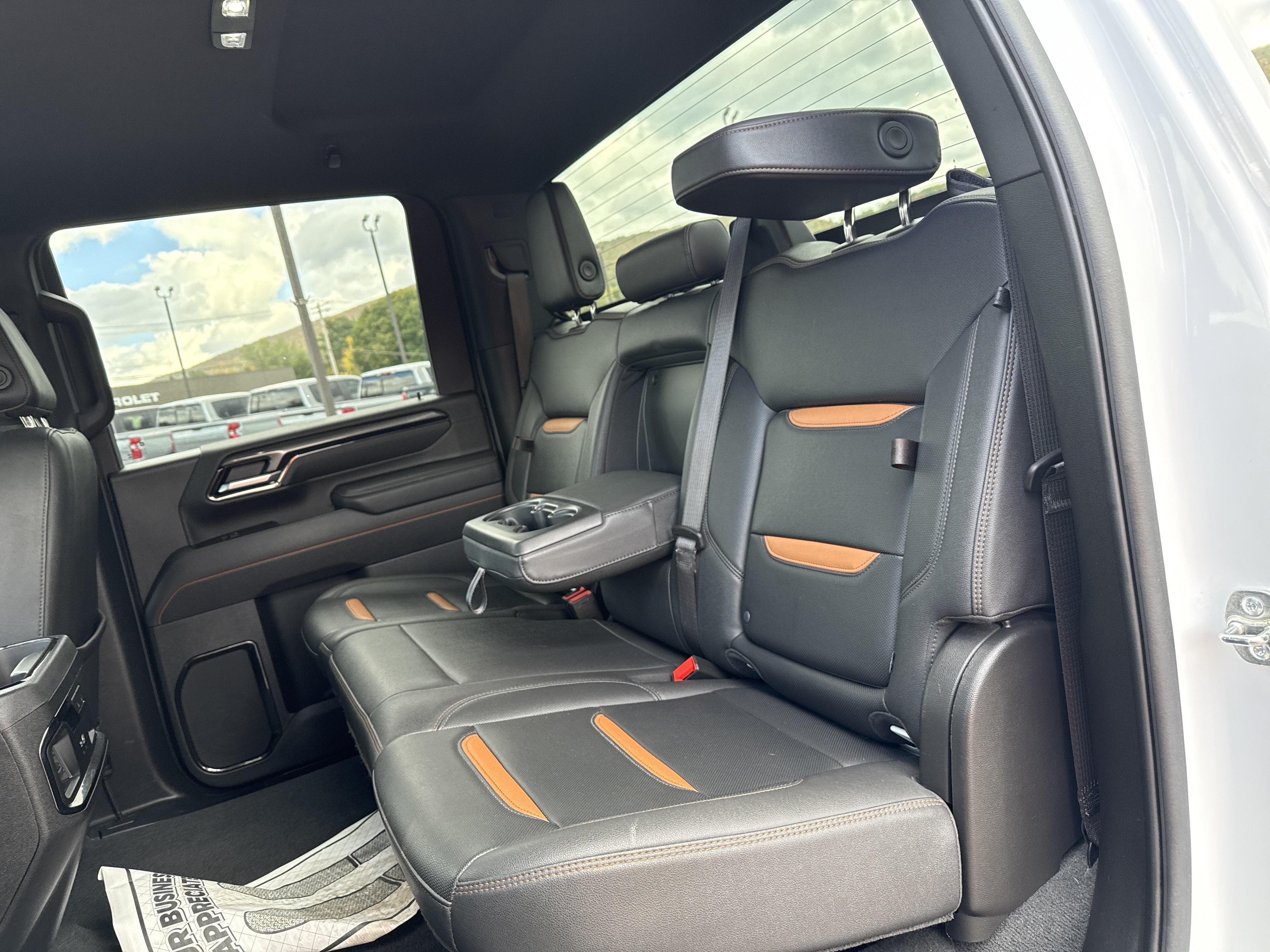 2025 GMC Sierra 2500HD AT4